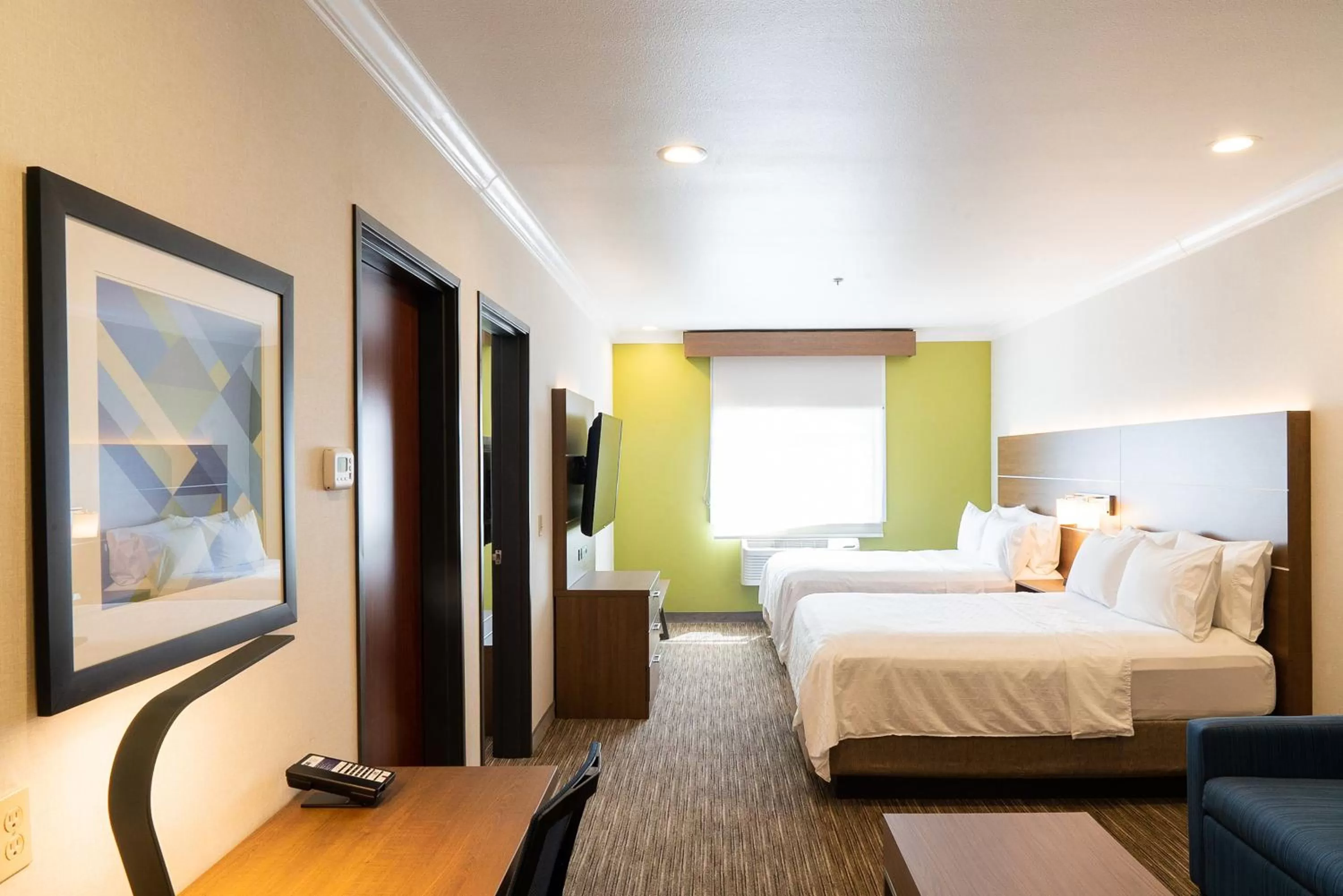 Bedroom, Bed in Holiday Inn Express Davis-University Area by IHG
