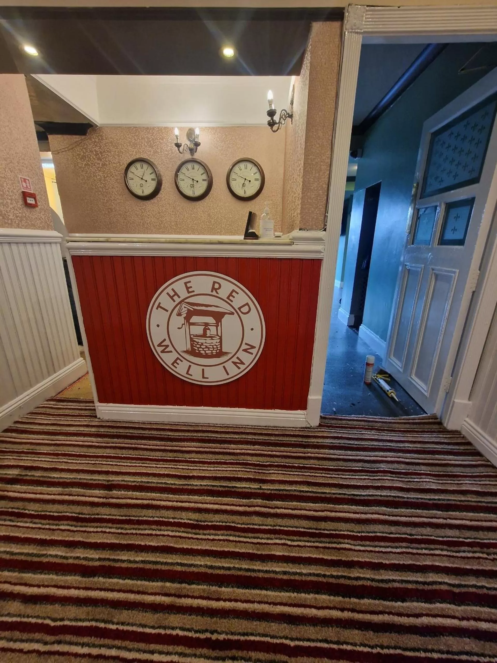 Lobby or reception in The Redwell Inn