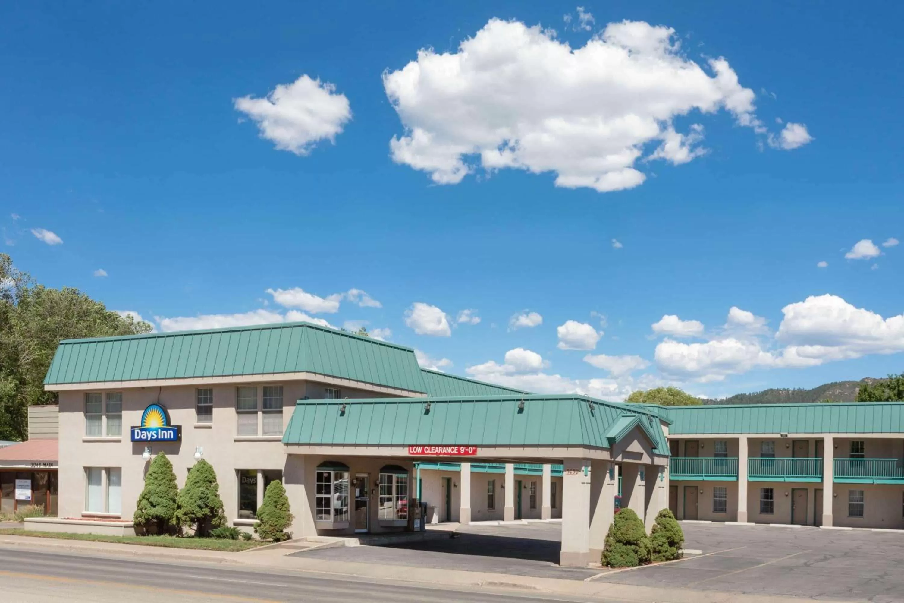 Property Building in Days Inn by Wyndham Durango