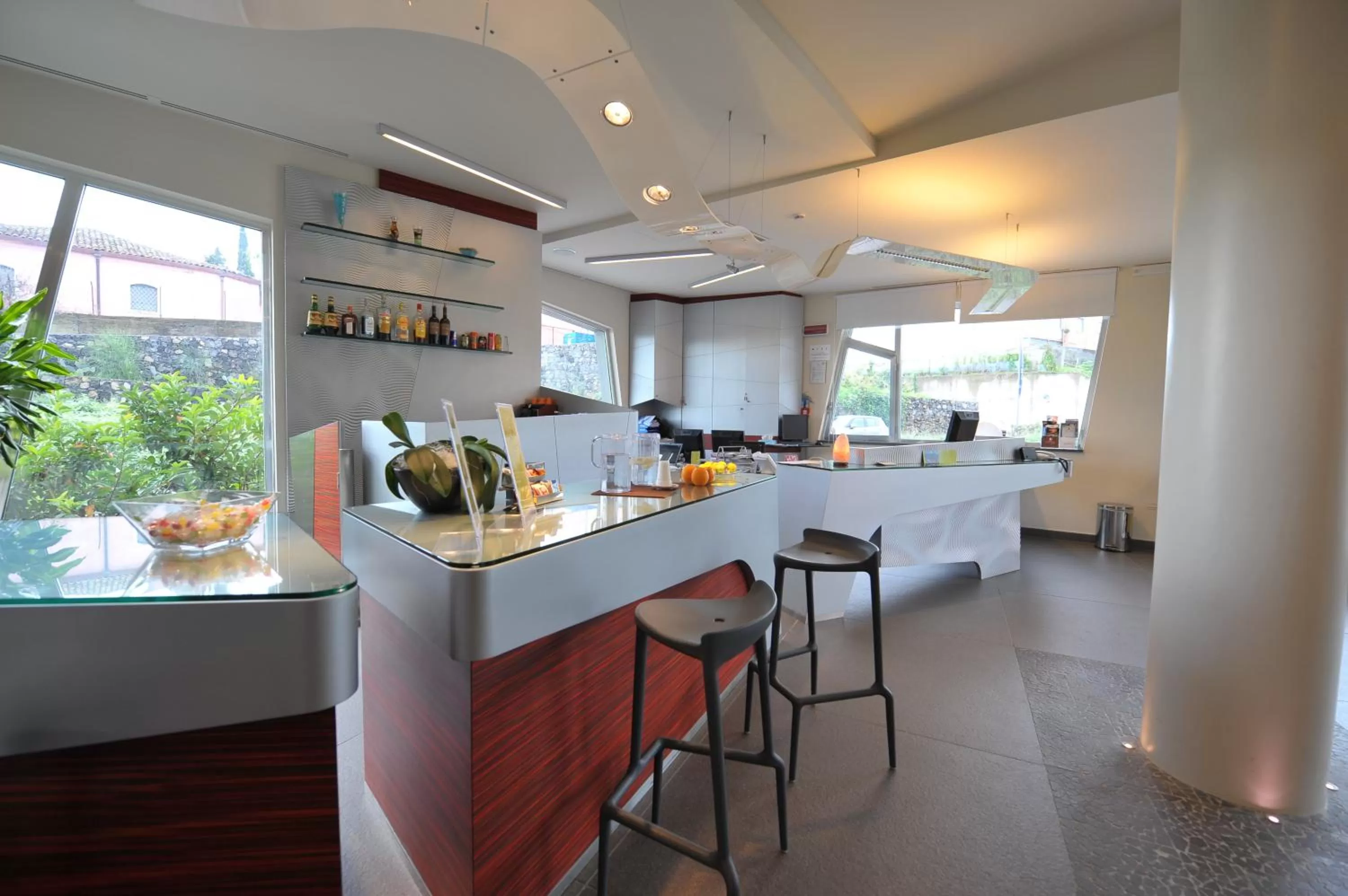 Lounge or bar in ibis Styles Catania Acireale