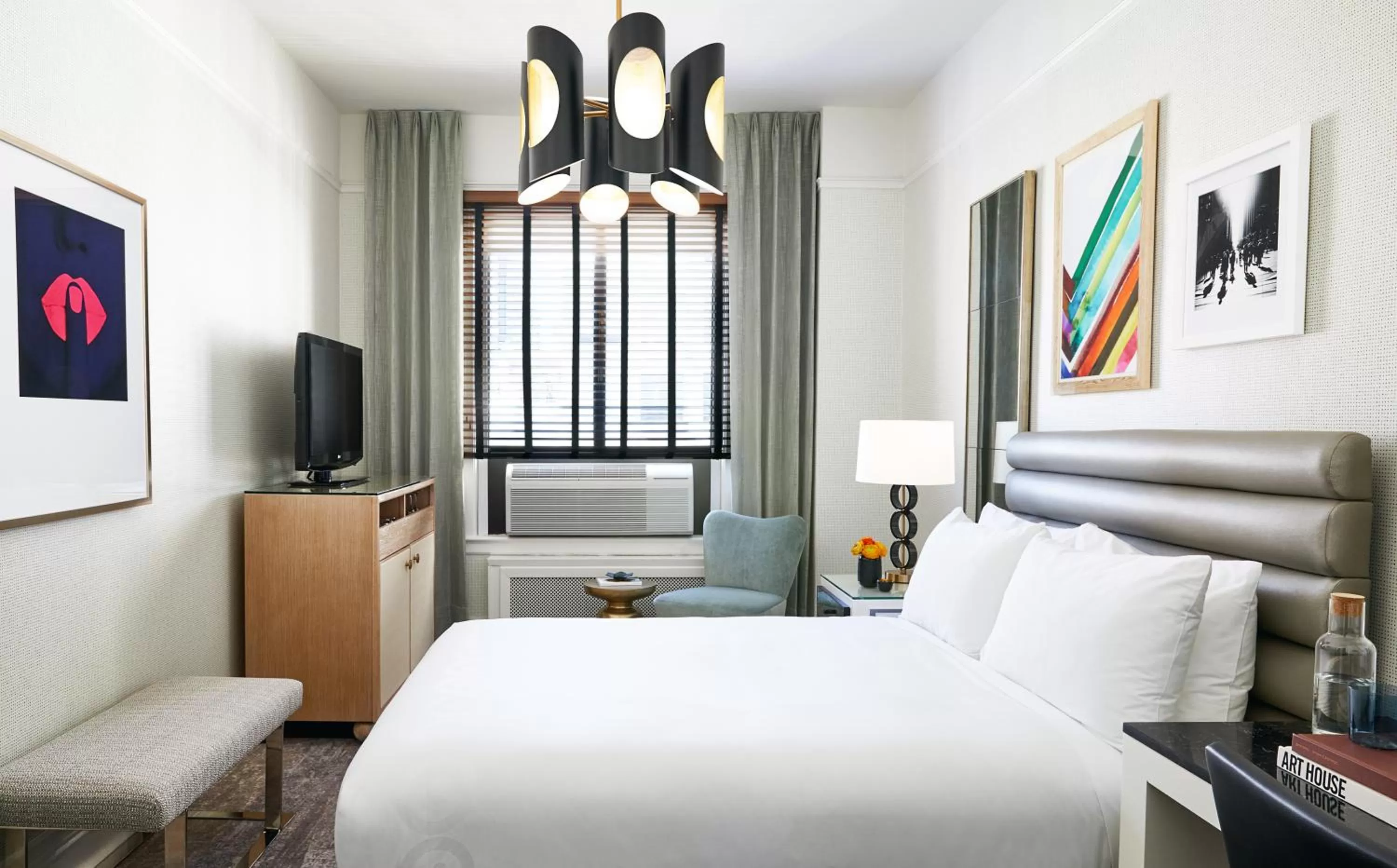 TV and multimedia, Bed in Galleria Park Hotel