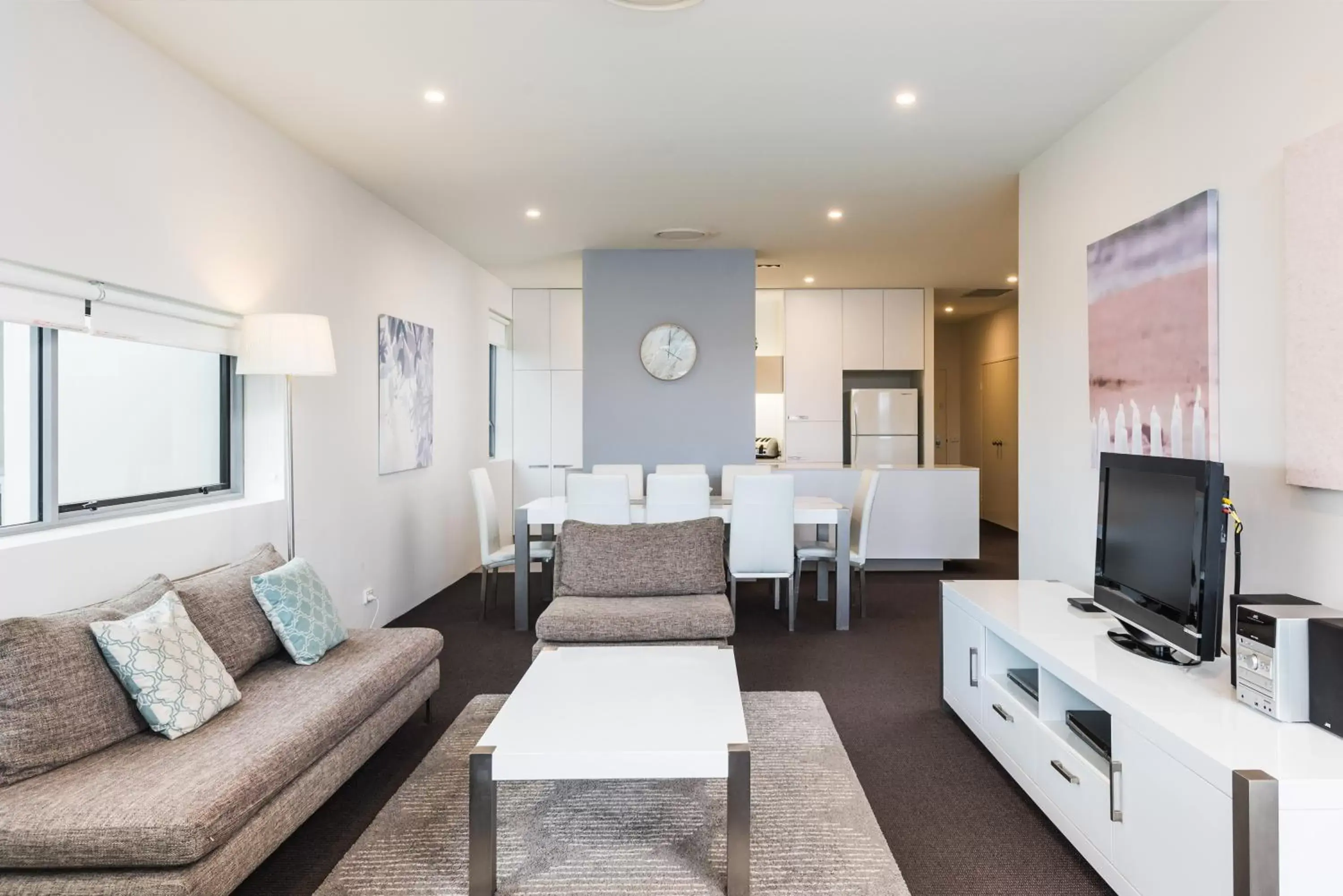 Three-Bedroom Sub-Penthouse in Coast Resort Merimbula Three-Bedroom Sub-Penthouse in Coast Resort Merimbula