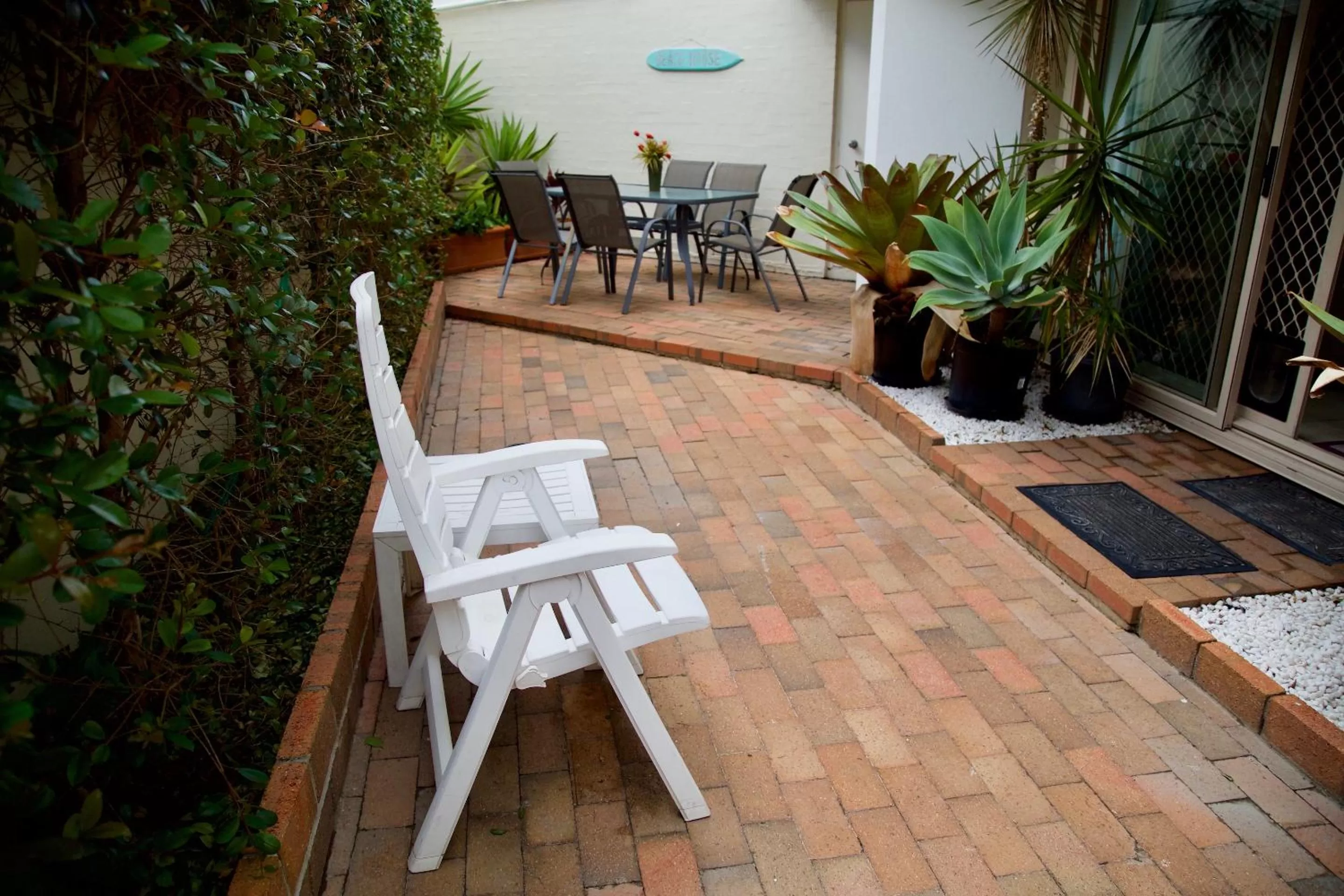 Inner courtyard view in Osprey Apartments