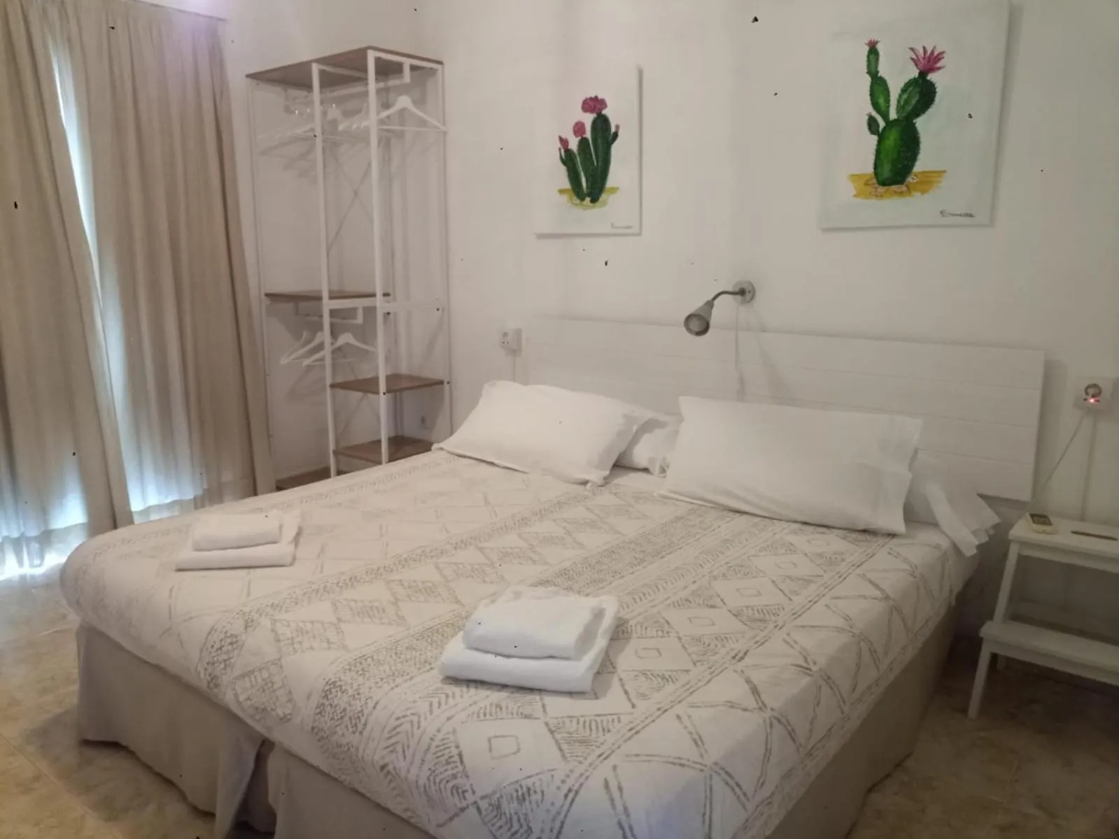 Double or Twin Room in La Moraga de Poniente Malaga Hostel