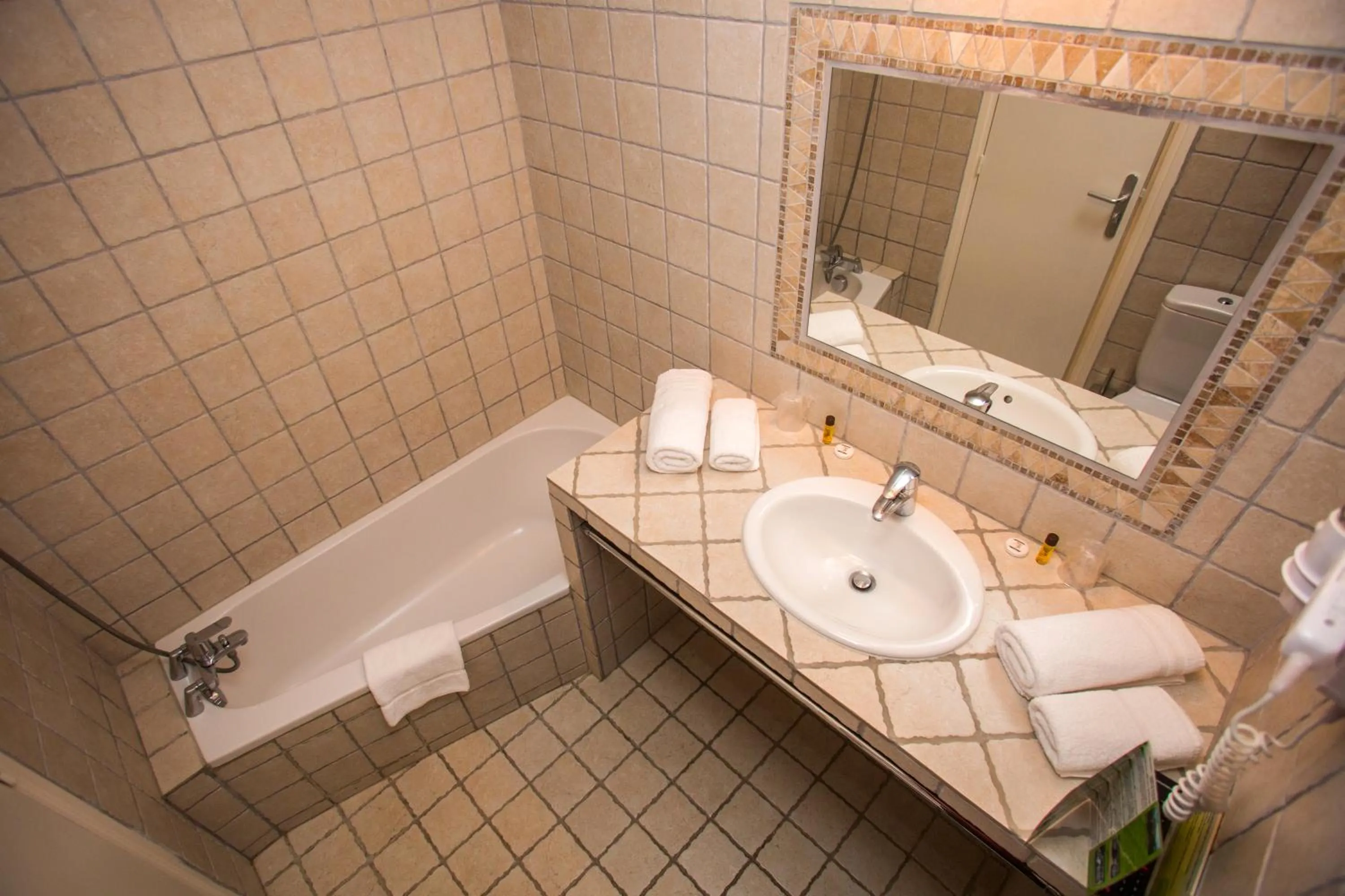 Bathroom in Hotel Cesario