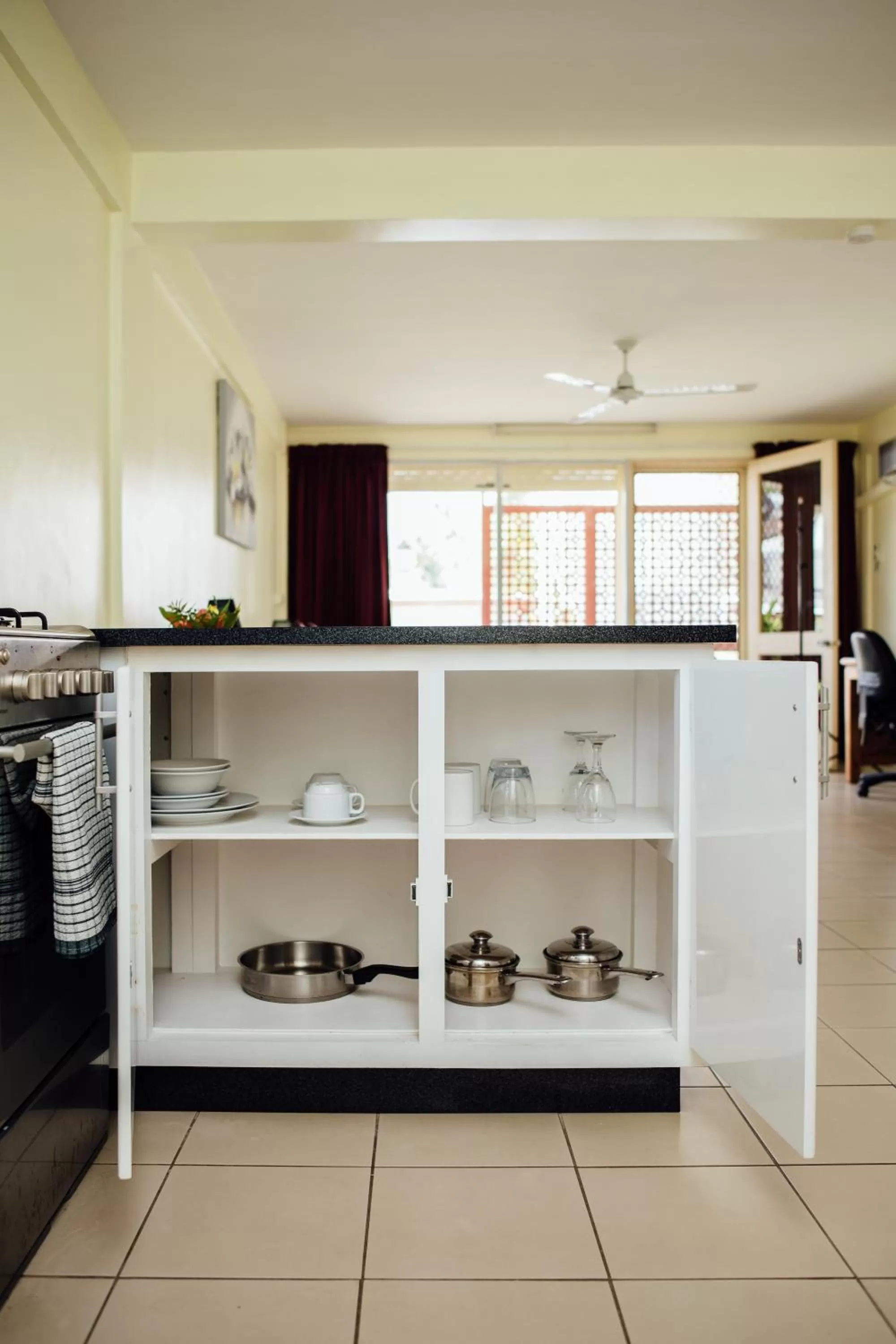 Kitchen or kitchenette in Kaiviti Motel