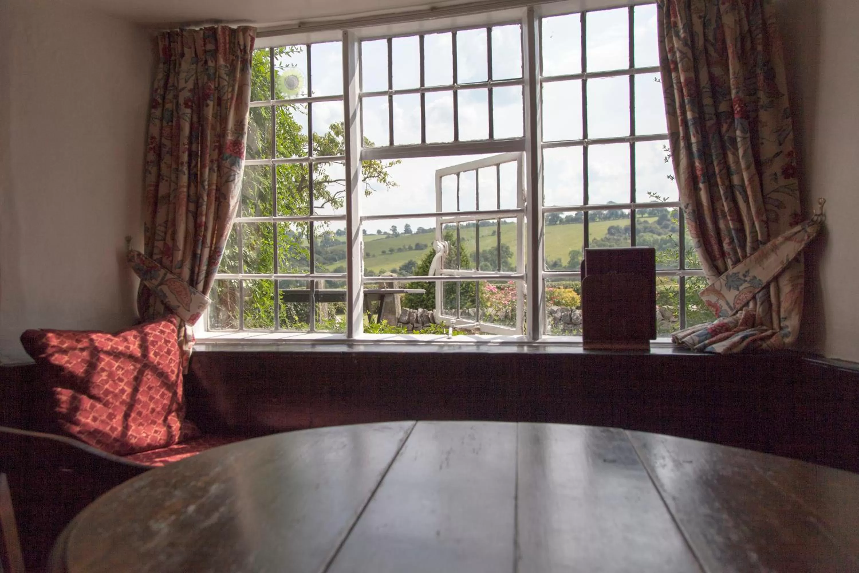 Lounge or bar in The Izaak Walton Country House Hotel - Dovedale