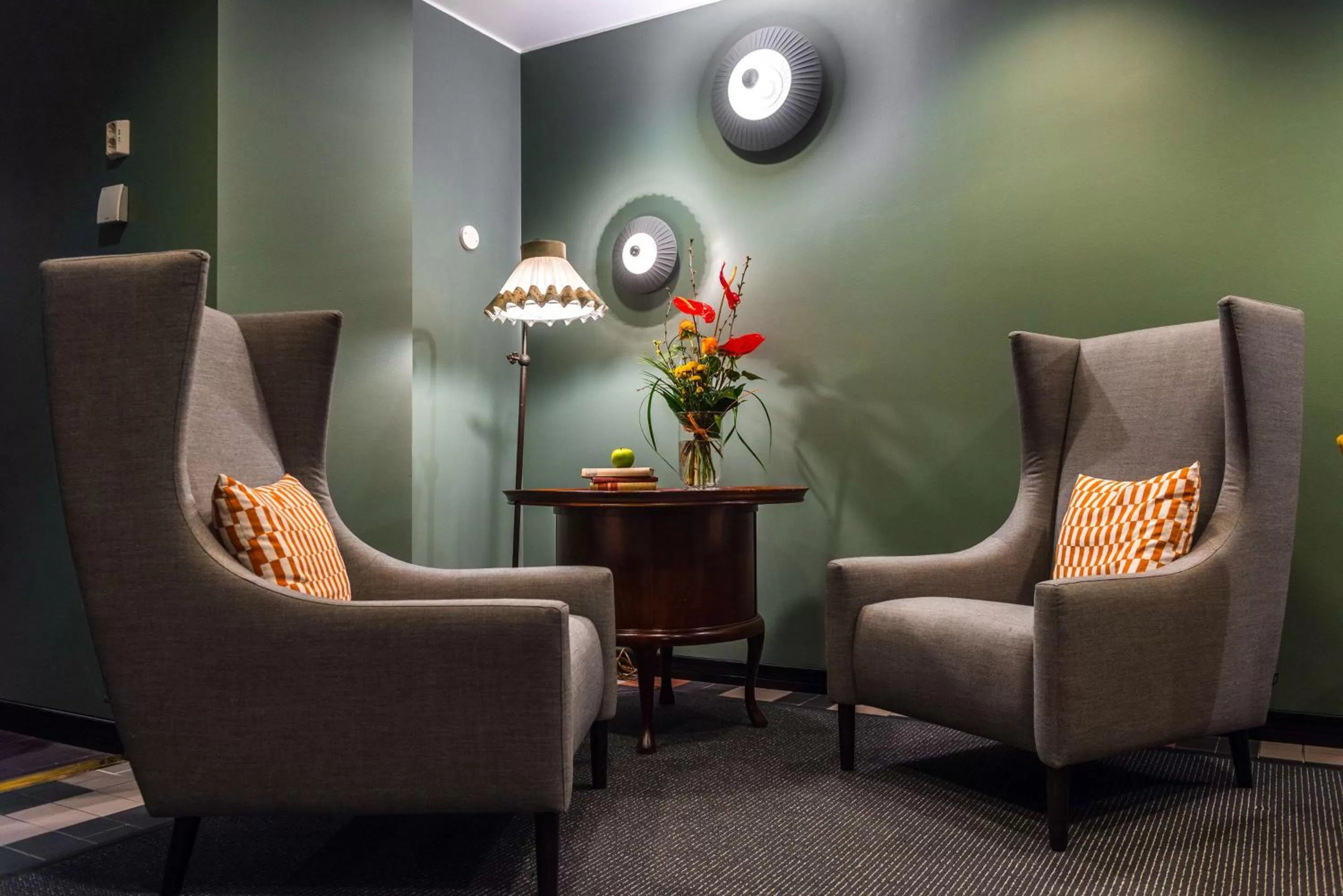 Lounge or bar in Radisson Blu Grand Hotel Tammer