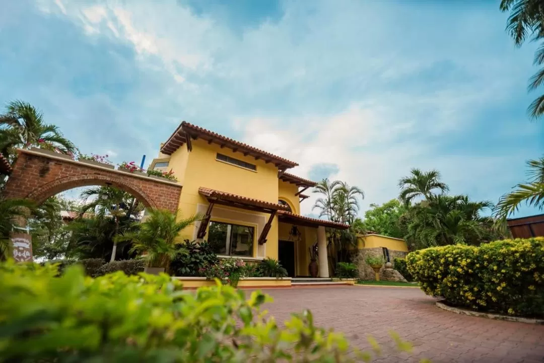 Property Building in Porto Bello Hotel Boutique