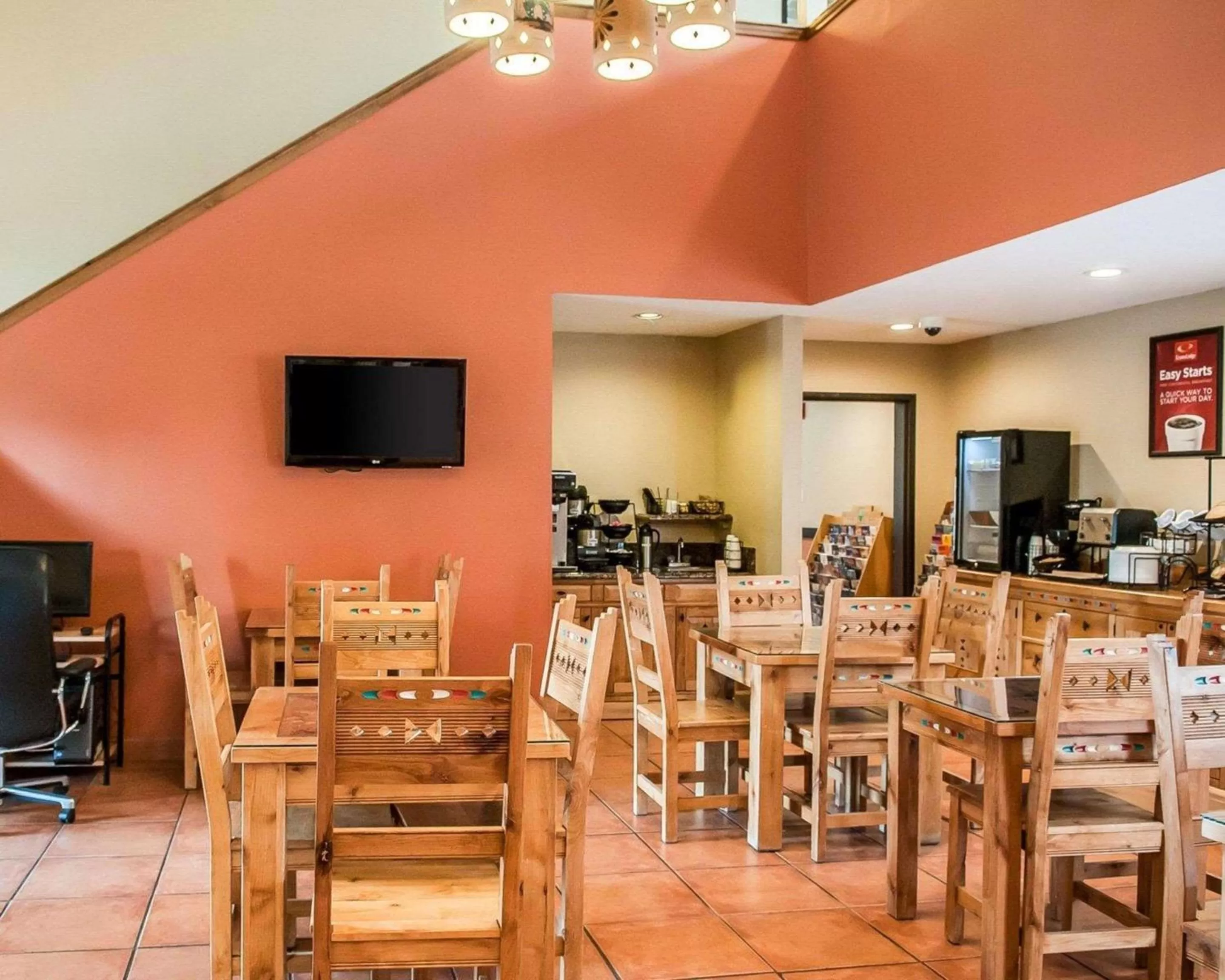Restaurant/places to eat in Econo Lodge Inn & Suites Santa Fe South