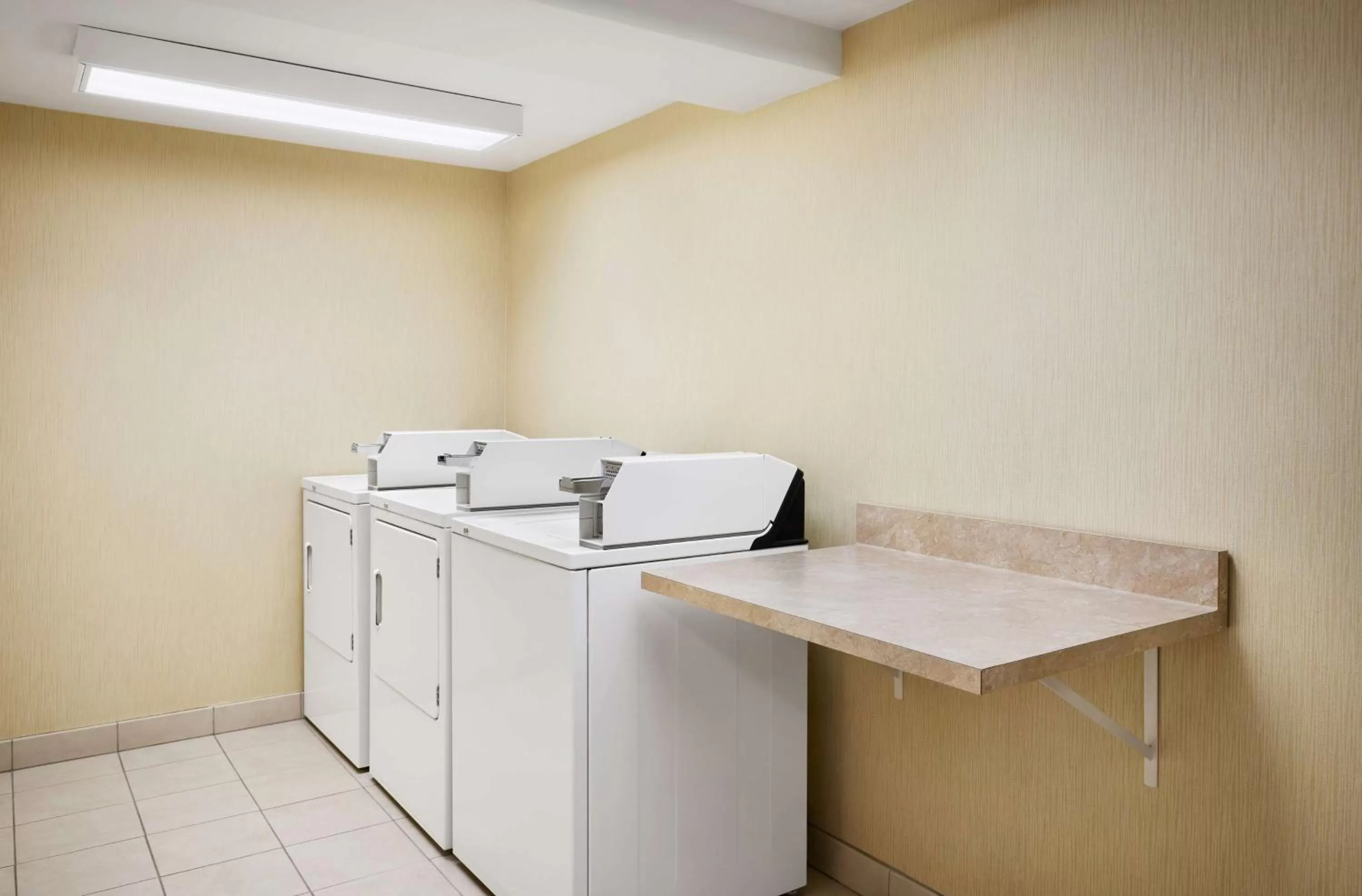 laundry in Hilton Garden Inn Providence Airport/Warwick