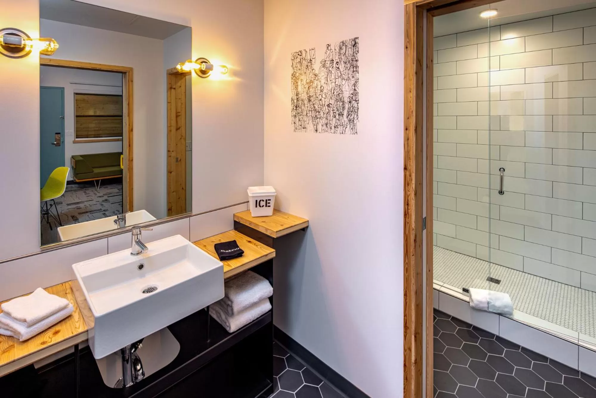 Bathroom in The Wren