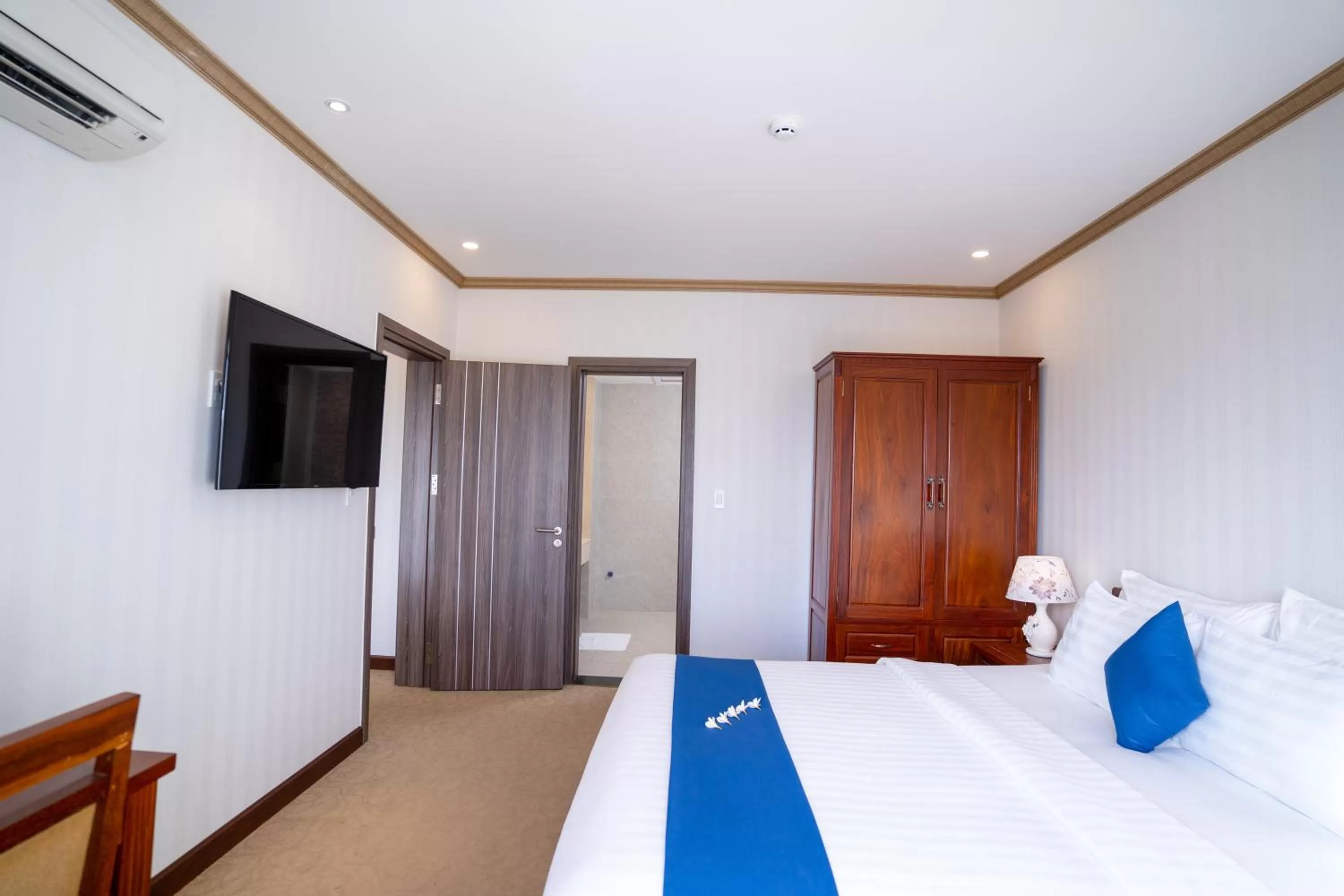 Bed in Navy Hotel Cam Ranh