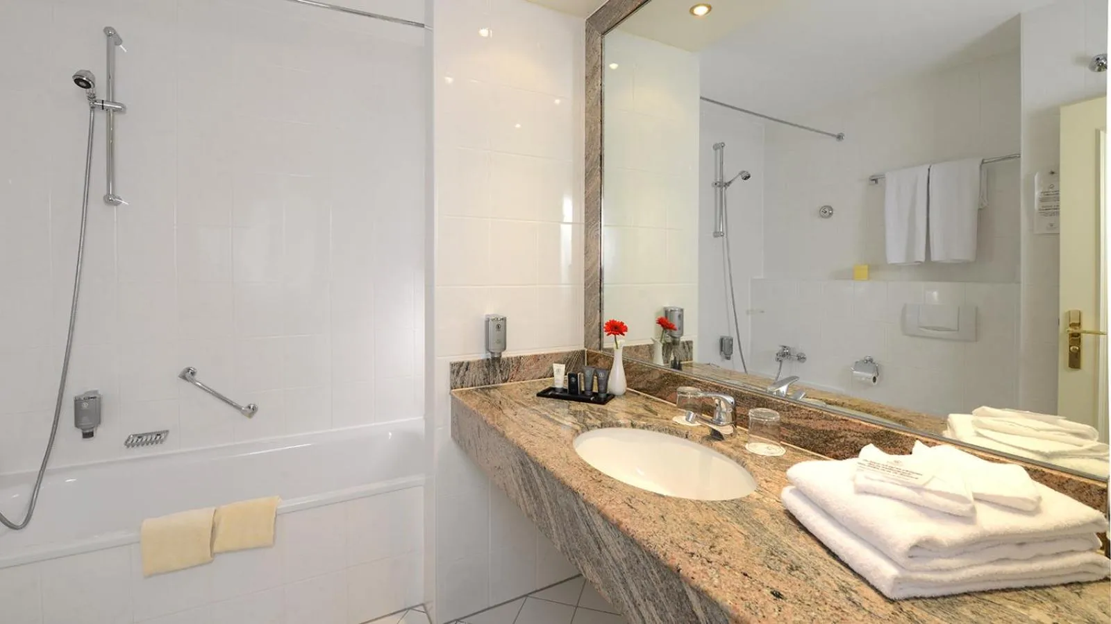 Bathroom in The Monarch Hotel