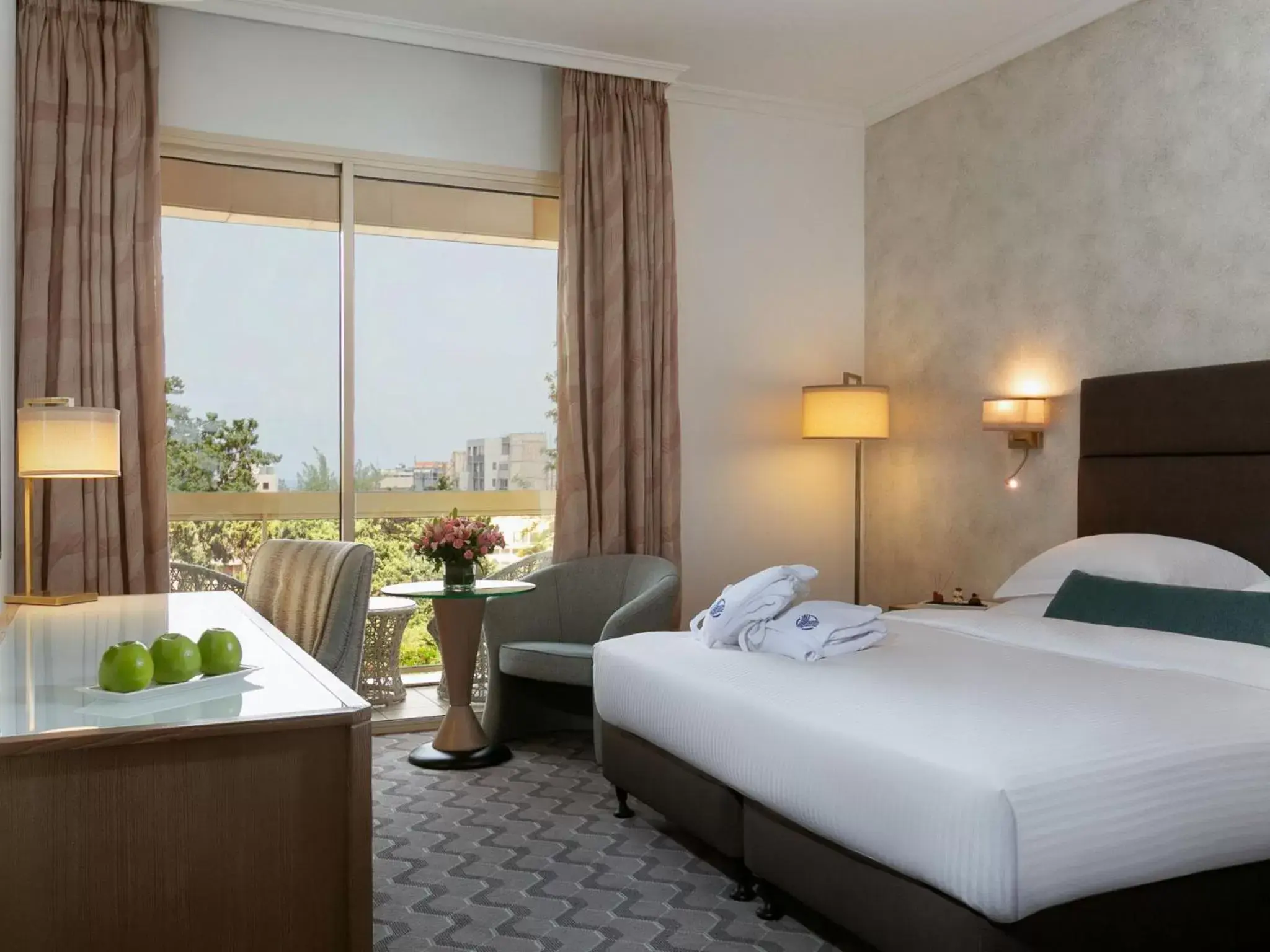 Guest Room - King Bed in Gefinor Rotana – Beirut Guest Room - King Bed in Gefinor Rotana – Beirut