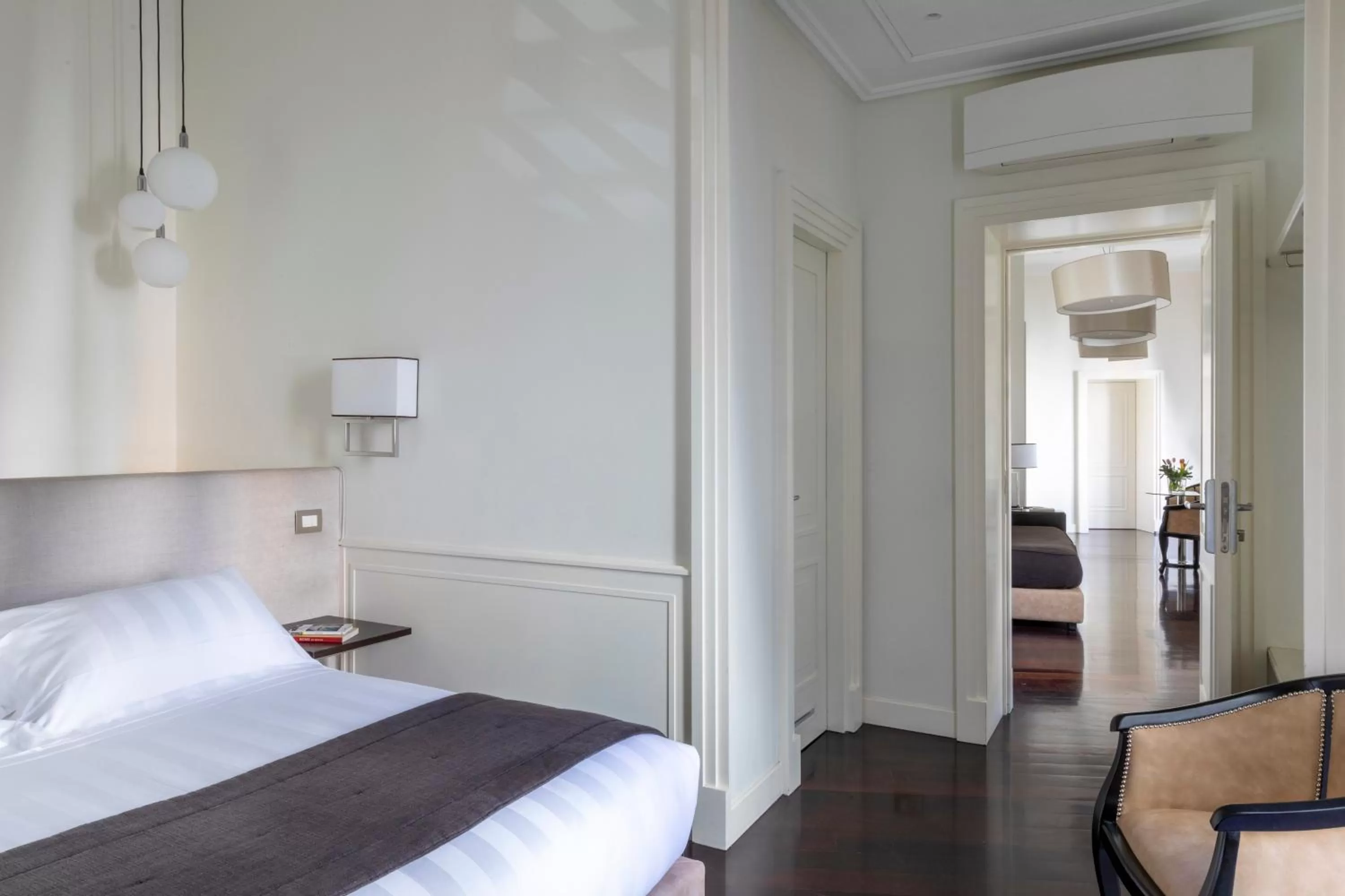 TV and multimedia, Bed in Hotel Scalinata Di Spagna