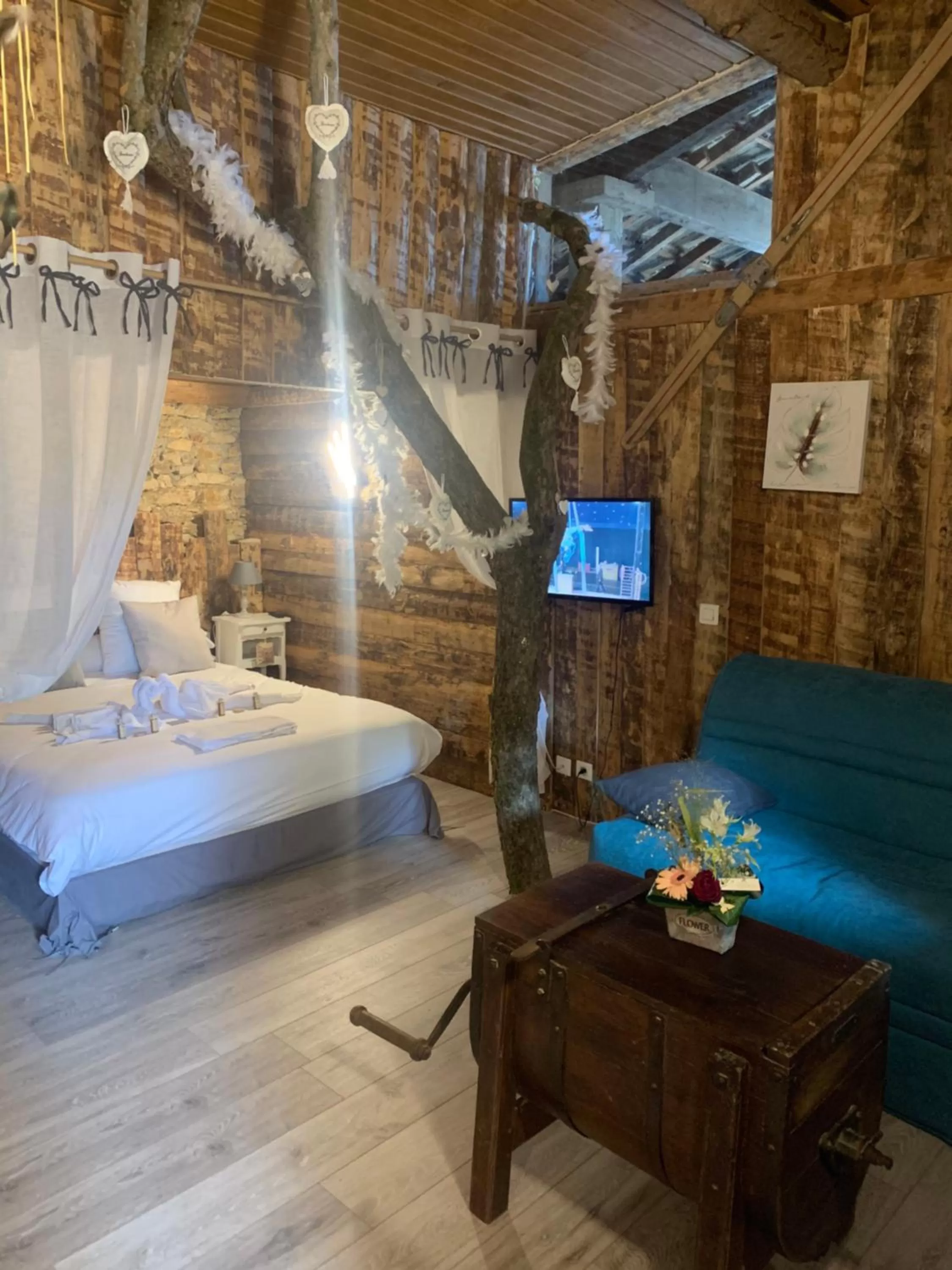 Bed in L’allée des peupliers