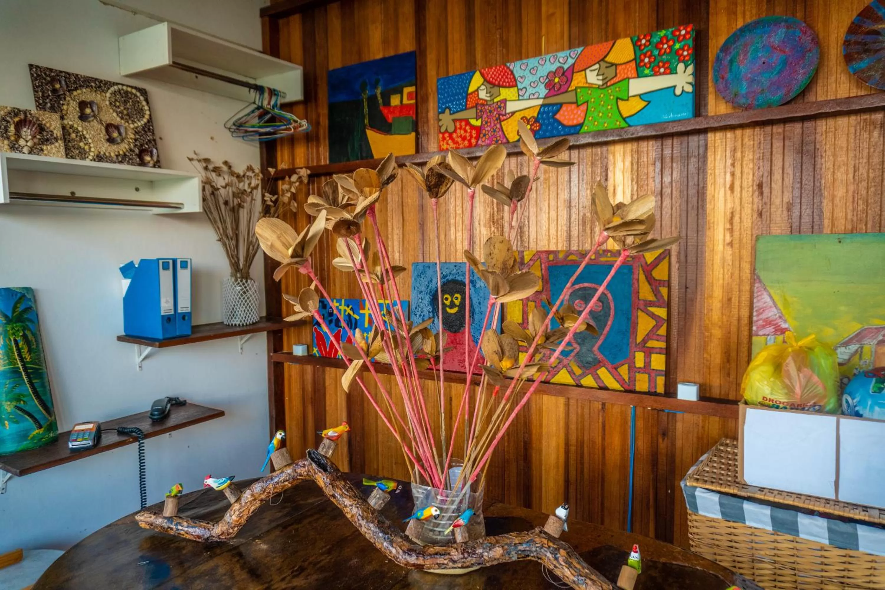 On-site shops, Kitchen/Kitchenette in Pousada Piquara