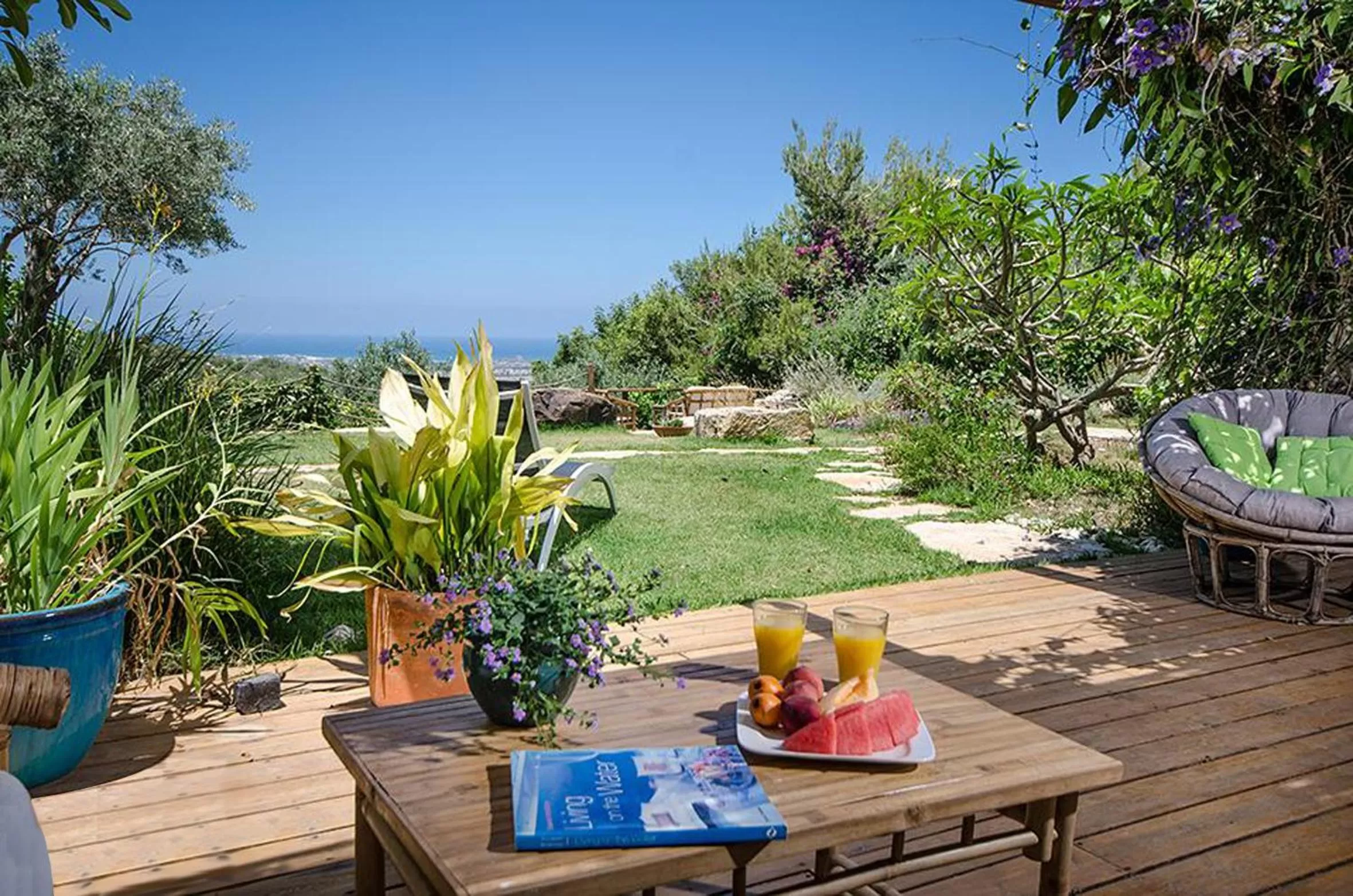 Garden view in Above the Sea