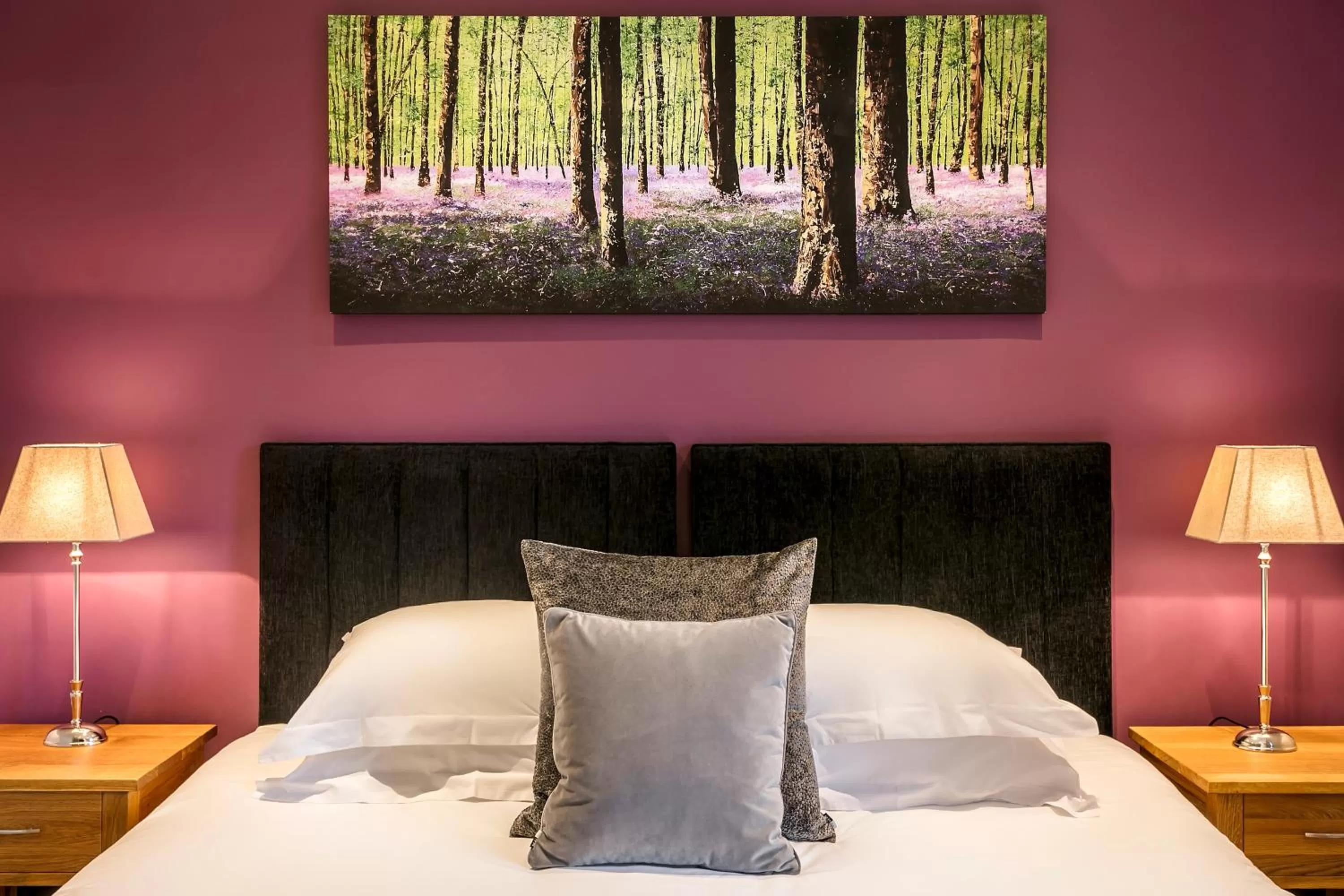 Bedroom, Bed in The Lodge @ Carus Green