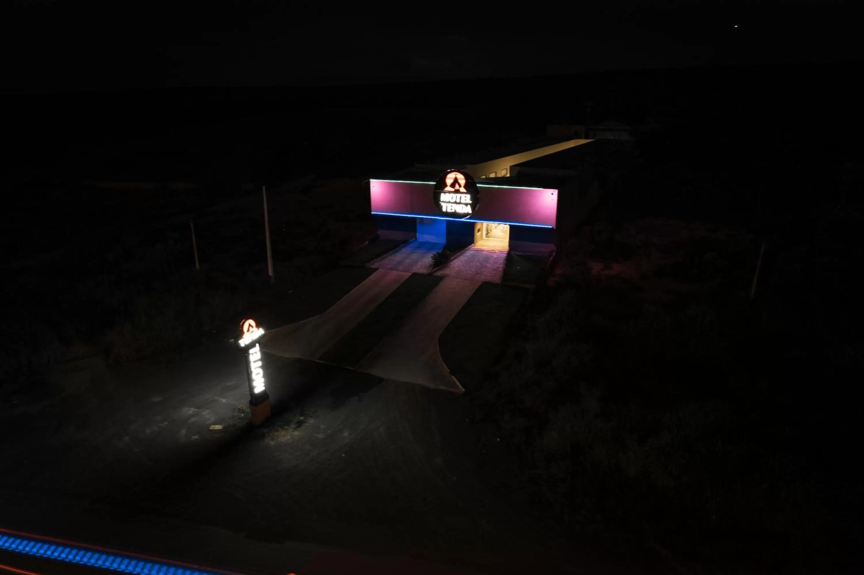 Facade/entrance in Motel Tenda