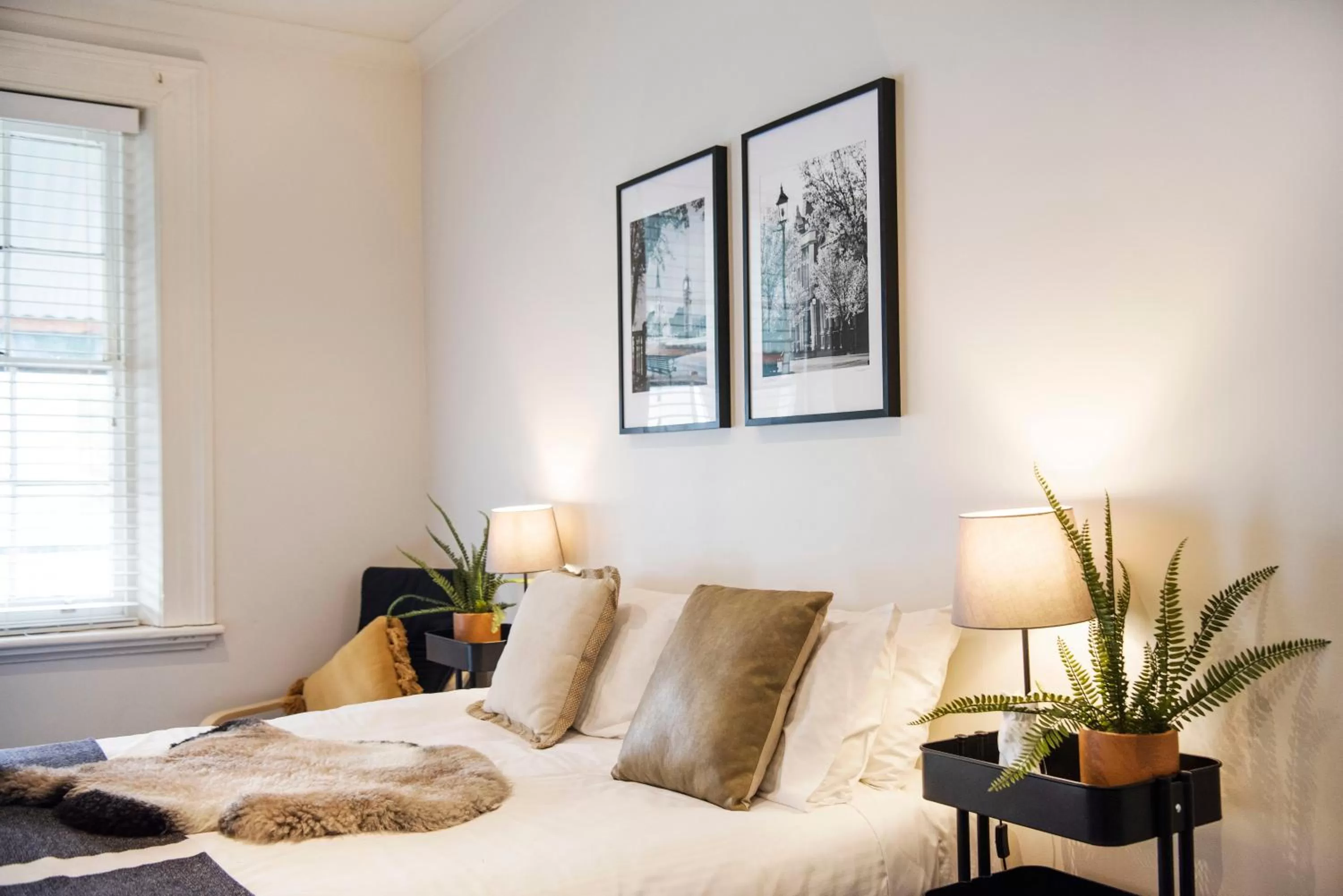 Bed in The Woolpack Hotel