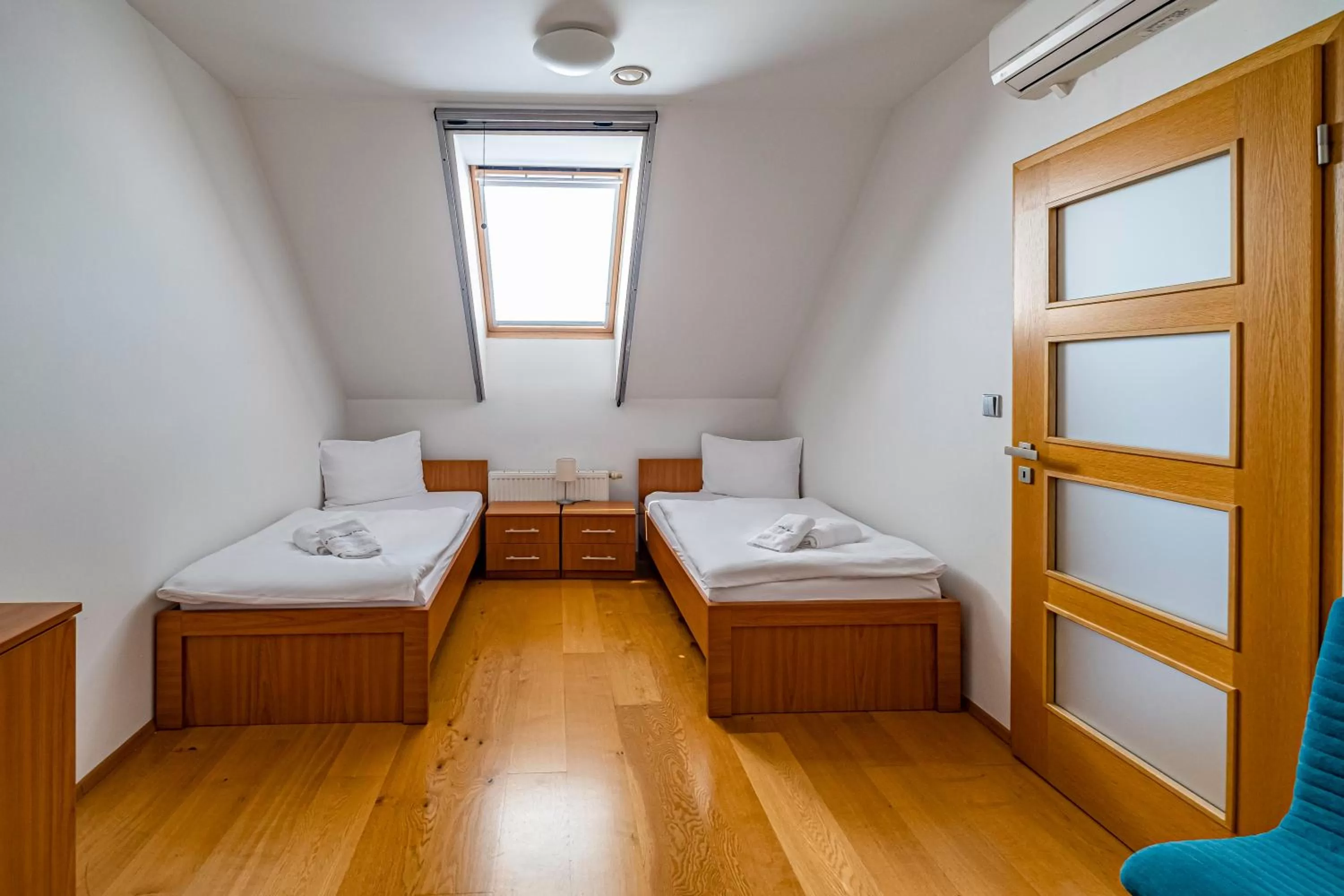 Bed in Relax Hotel Stork