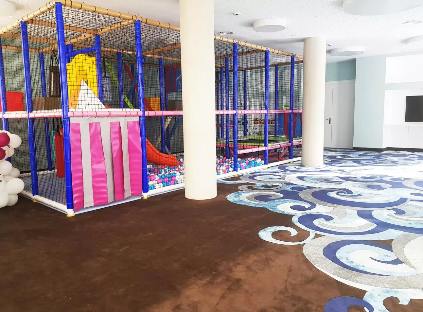 Children play ground in Boutique Hotel Élke Spa Superior