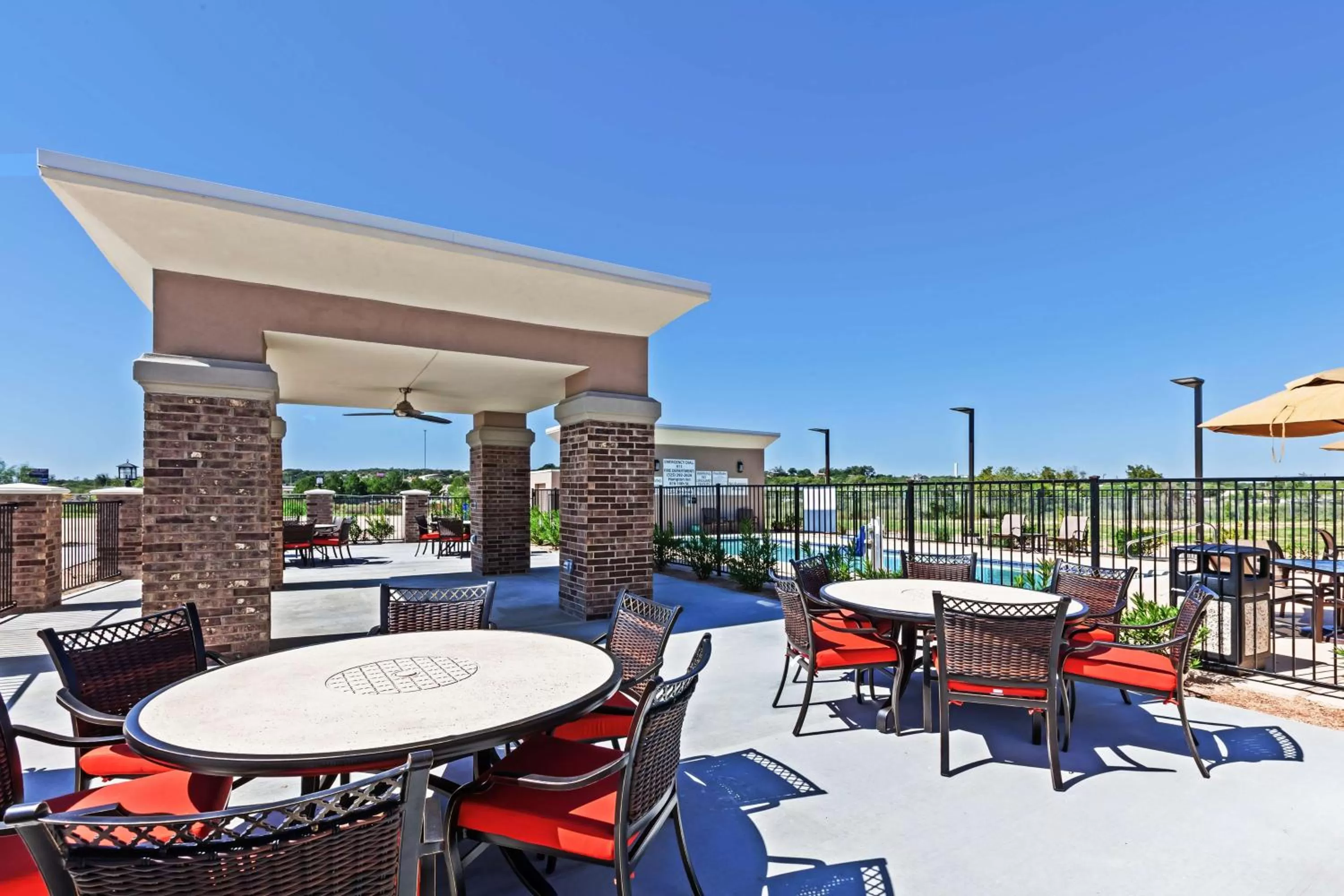 Patio in Hampton Inn Ozona
