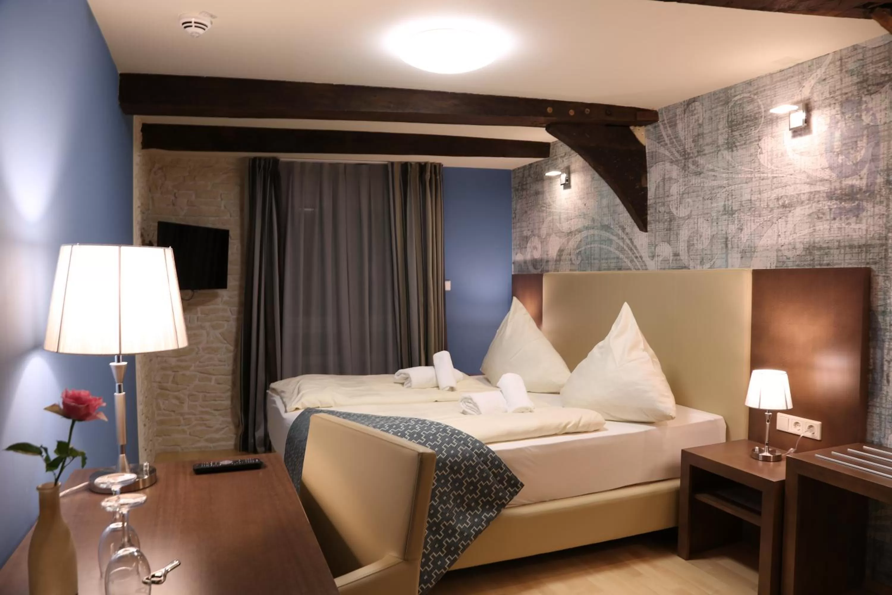 Photo of the whole room, Bed in Markthotel Warendorf