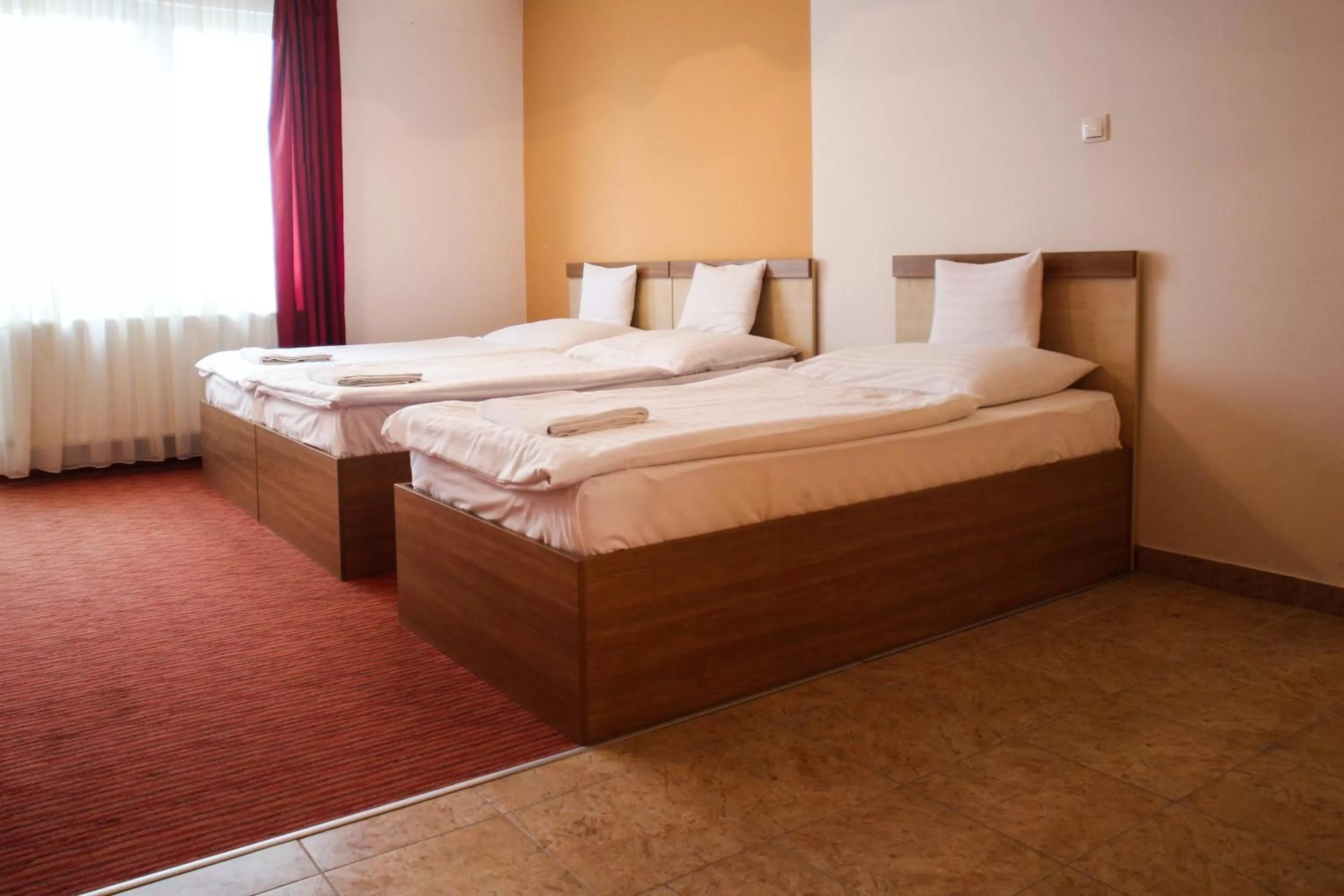 Bedroom, Bed in Silver Hotel Budapest City Center