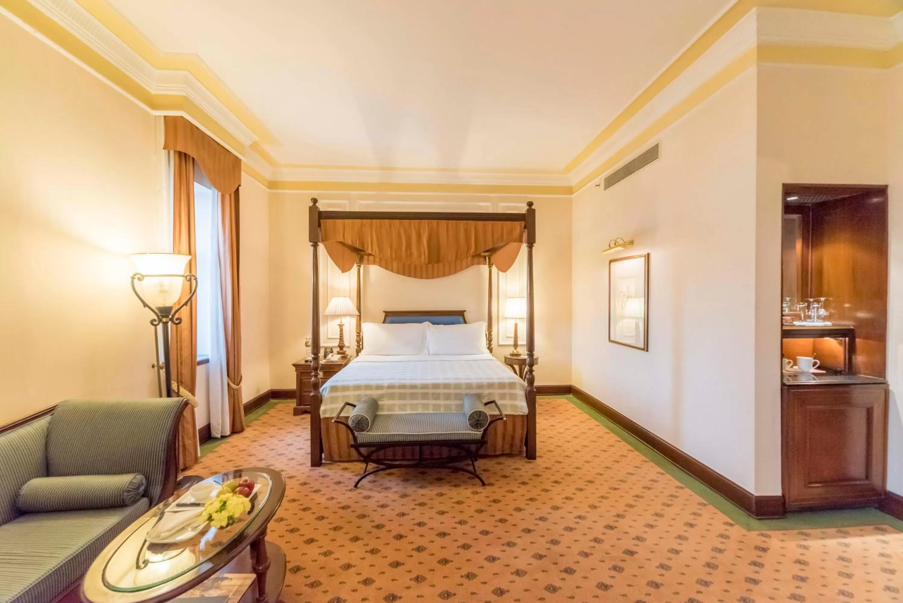 The Oberoi Grand Kolkata