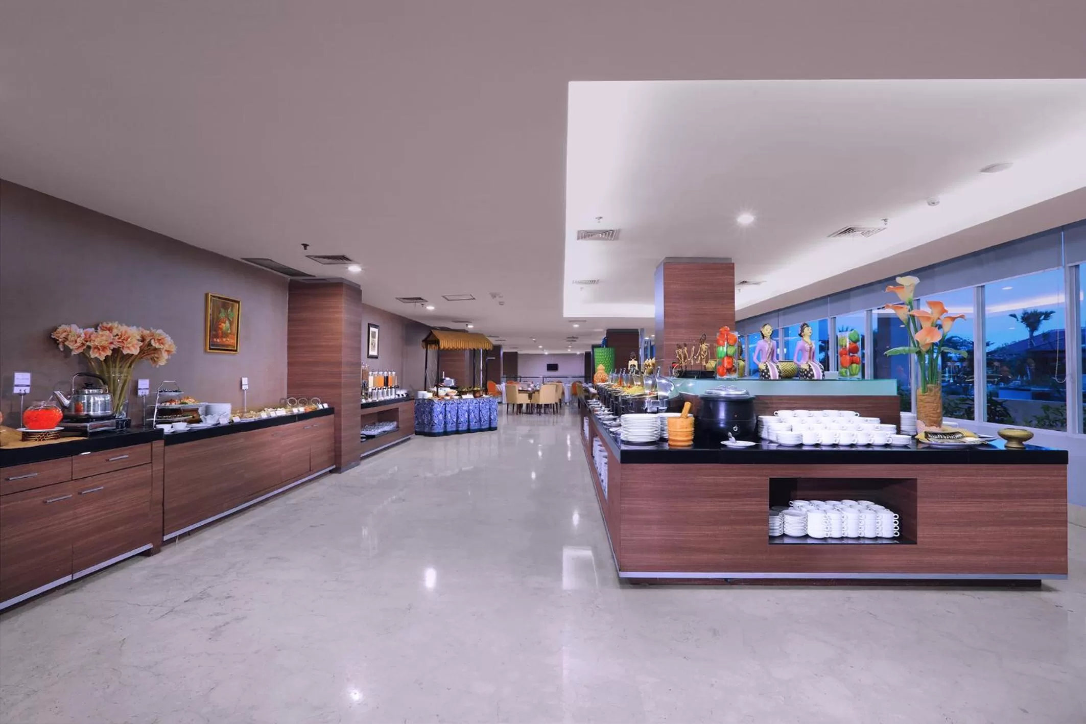 Restaurant/places to eat in Aston Madiun Hotel & Conference Center