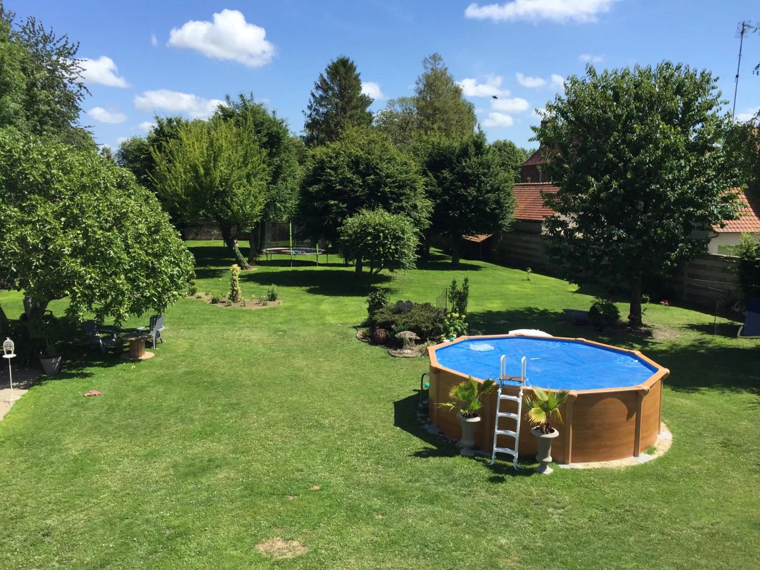 Garden view, Garden in Chambres d'hôtes Nuits Campagnardes