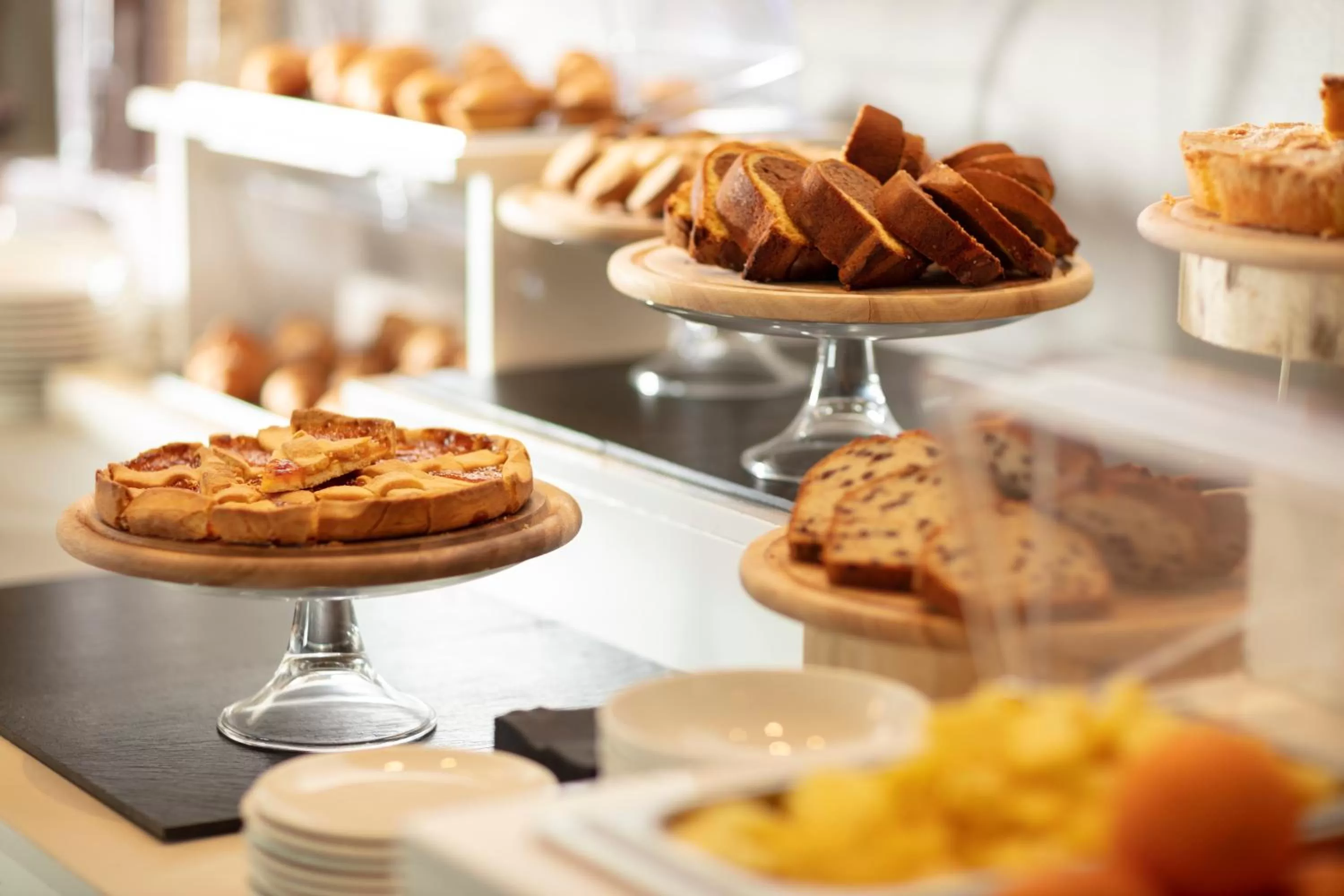 Buffet breakfast in 8Piuhotel