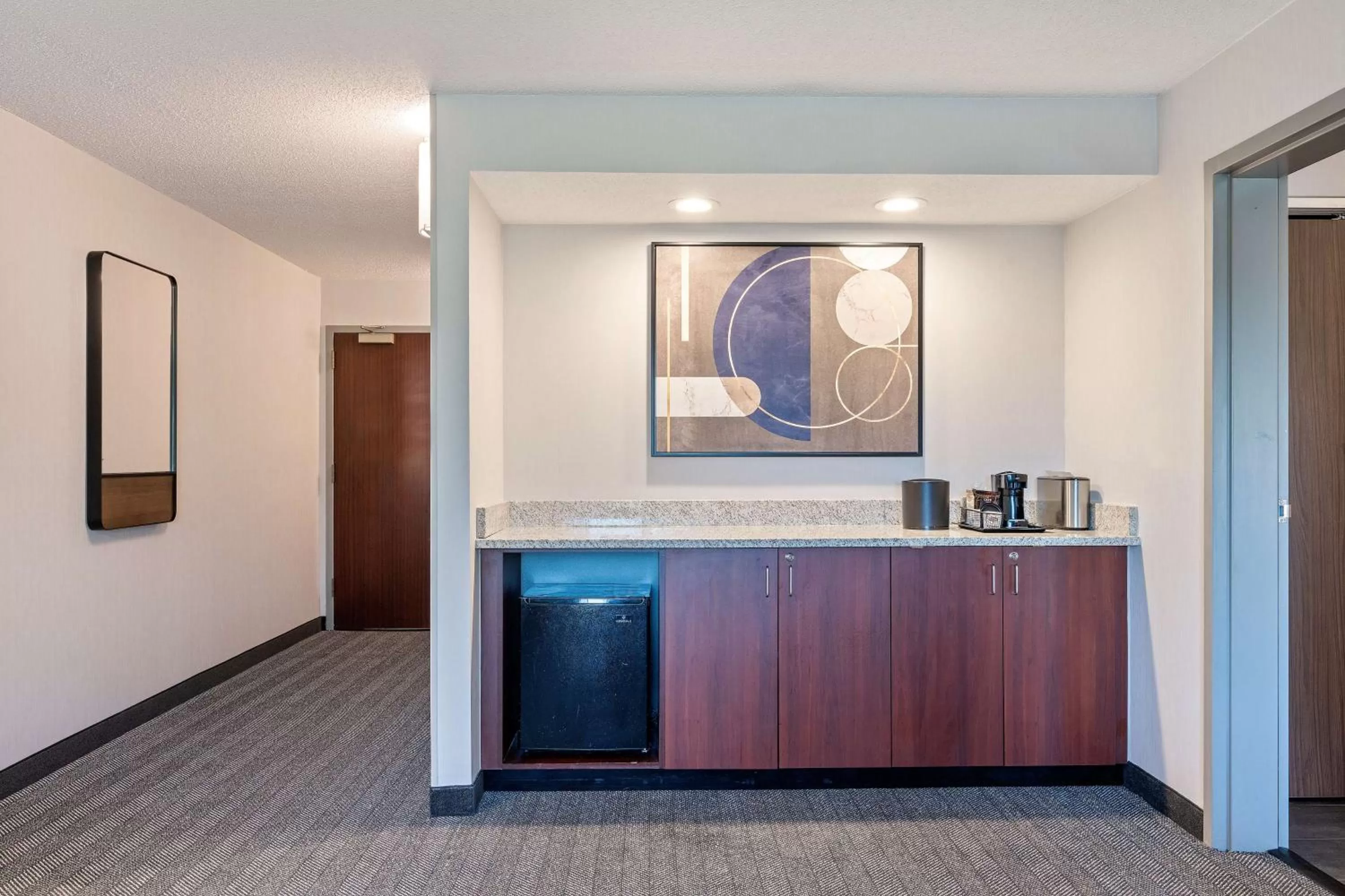 Bedroom in Sonesta Select Pleasant Hill