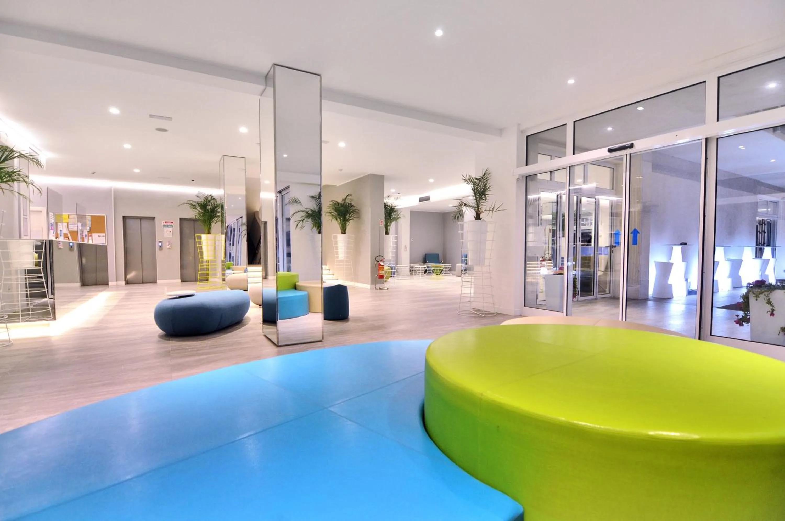 Lobby or reception in Marina Palace Hotel 4 stelle S