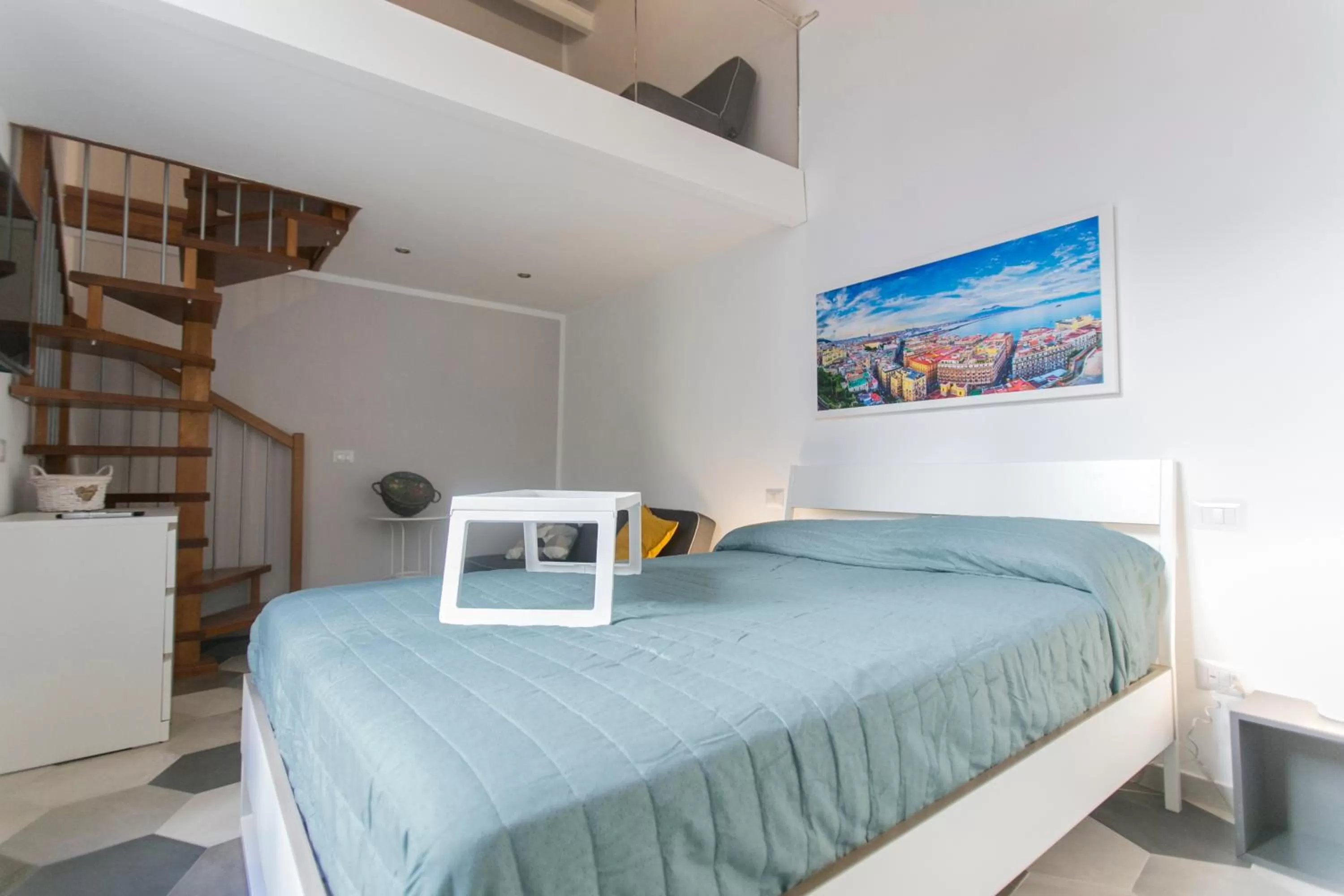 Bed in Anticaglia/24