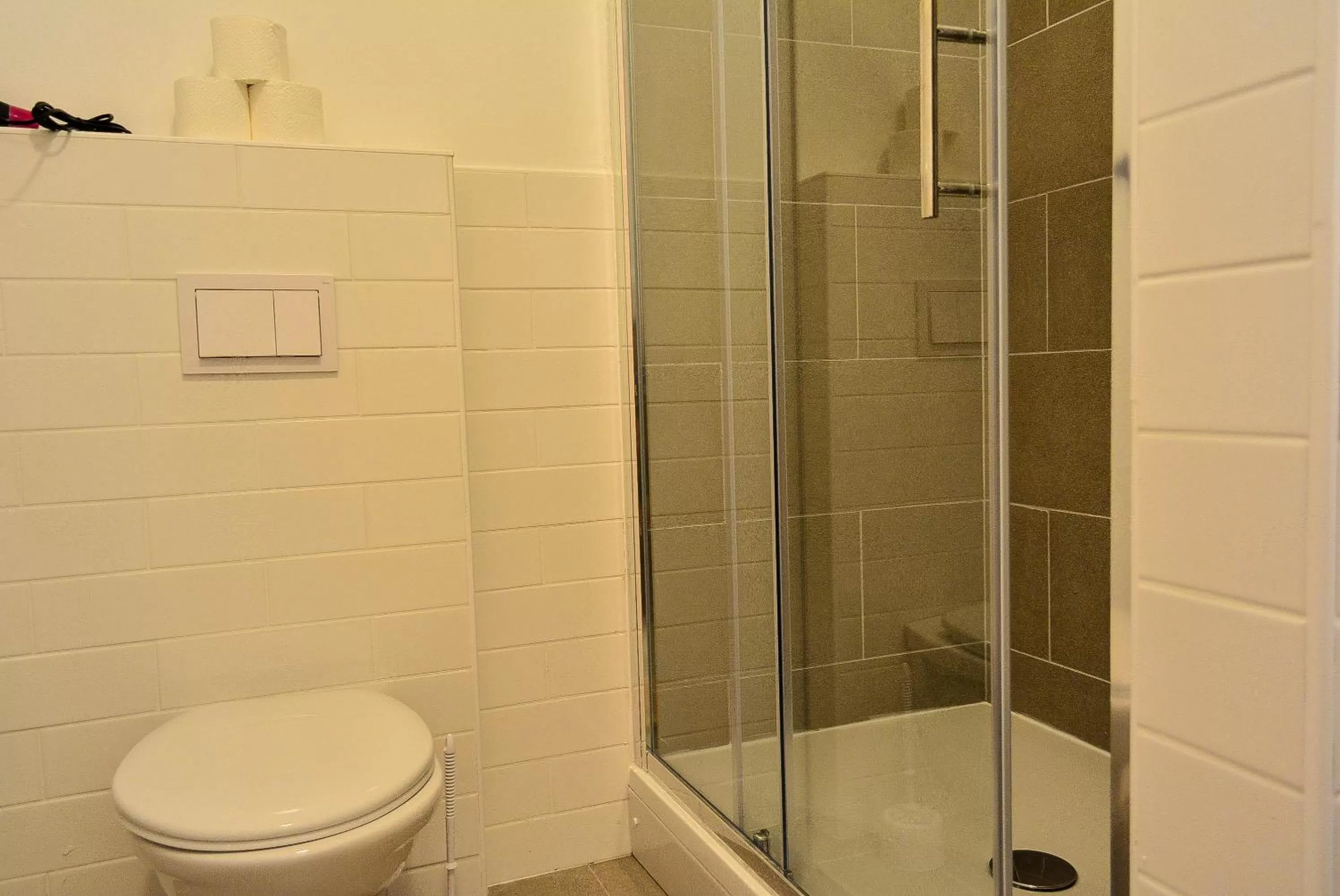 Bathroom in Golden B&B