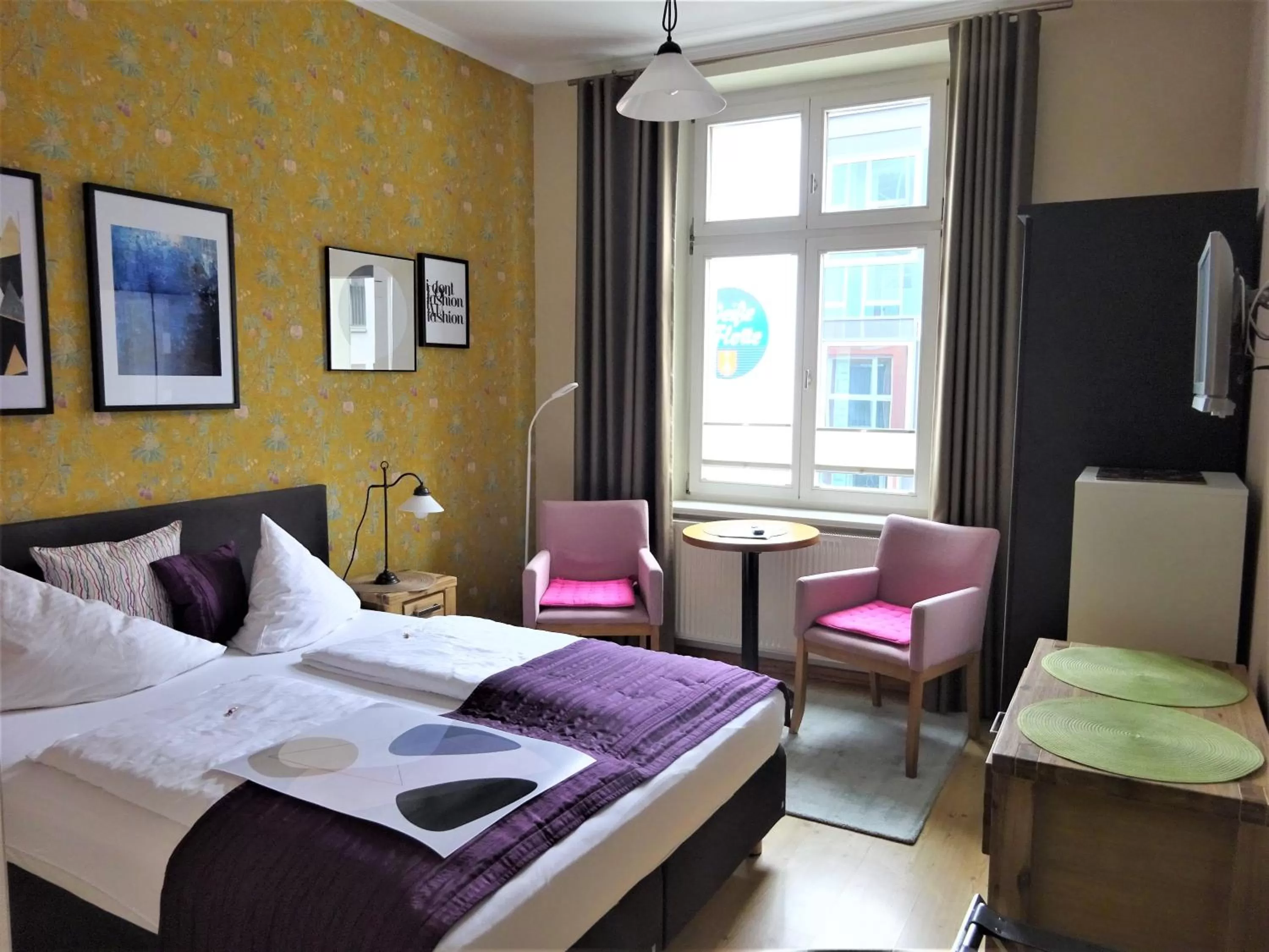 Bed in Pension Zur Fährbrücke