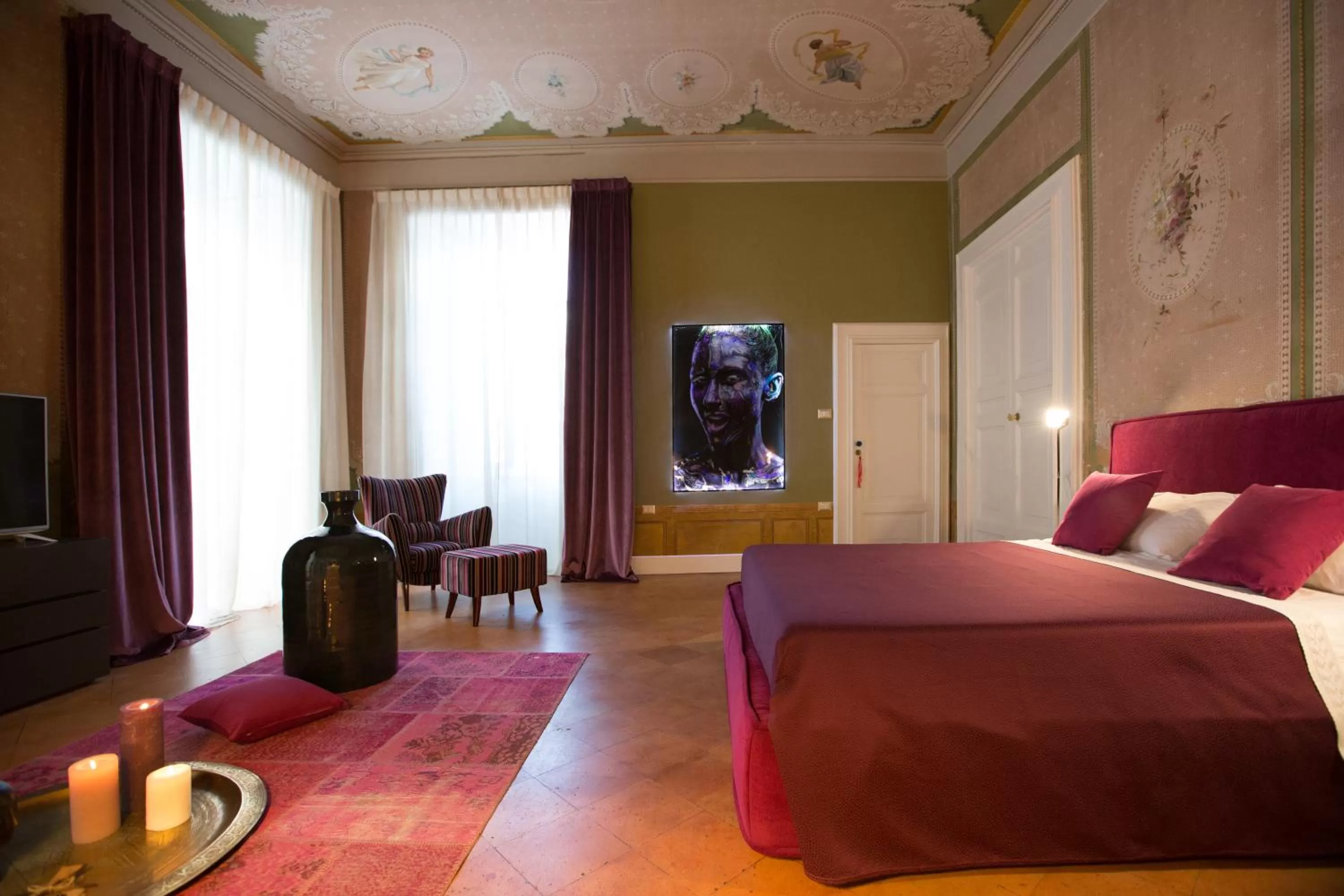 Bed in Palazzo Cannavina Suite & Private SPA