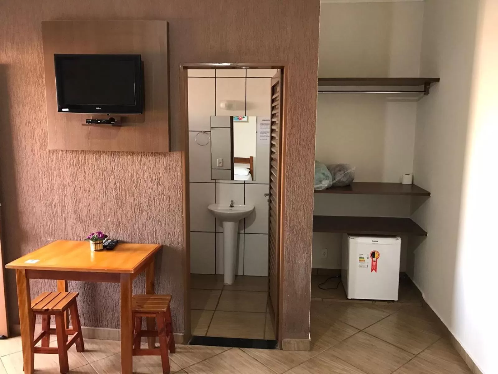 TV and multimedia, TV/Entertainment Center in Hotel Portela III