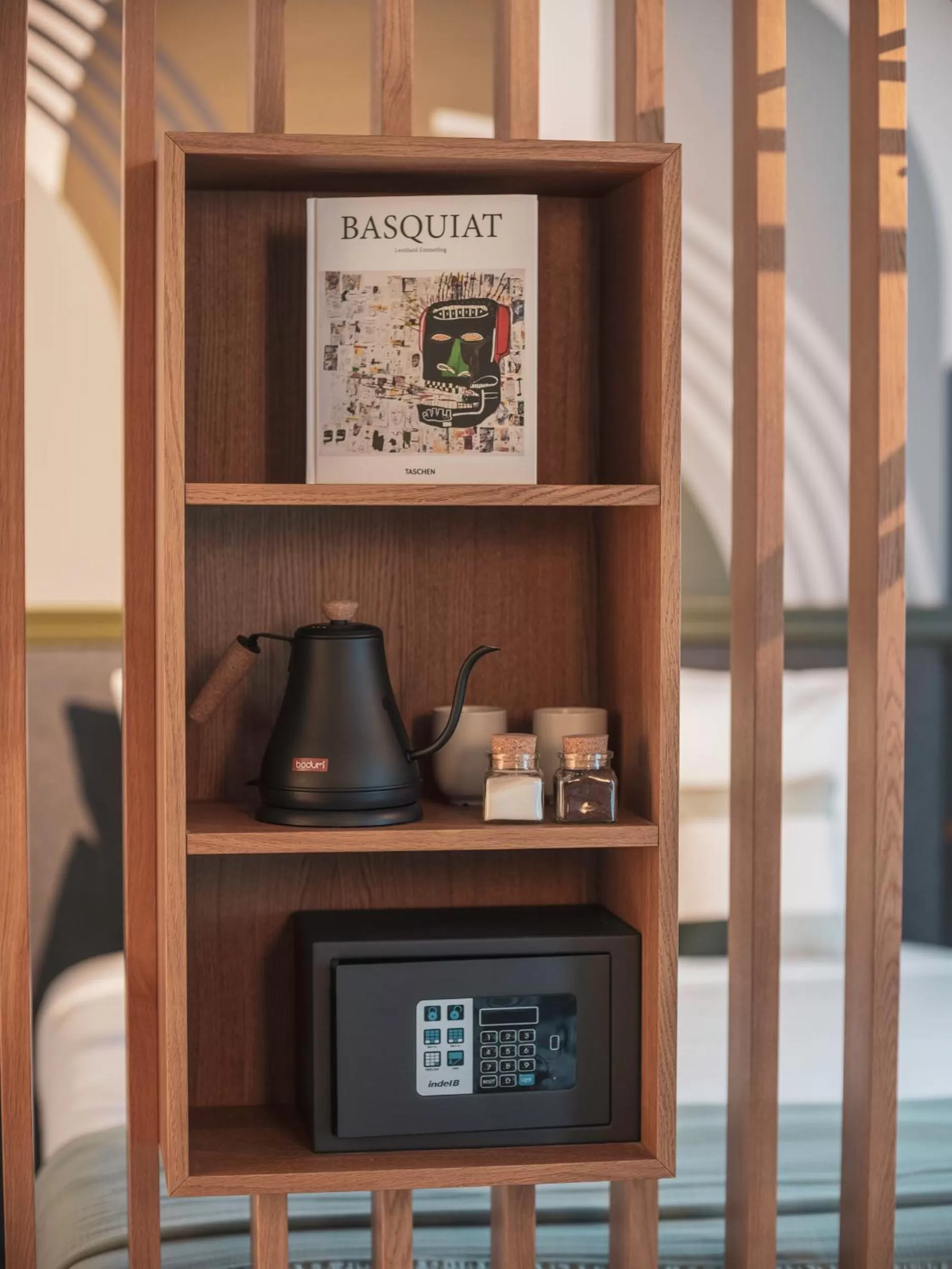 Coffee/tea facilities in La Belle Ville