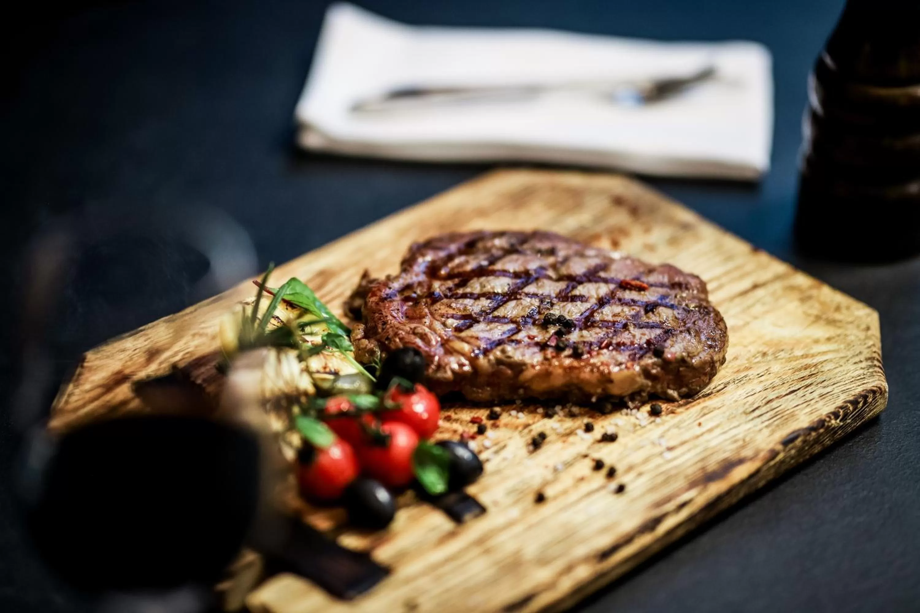 Lounge or bar in Radisson Blu Hotel, Kyiv City Centre