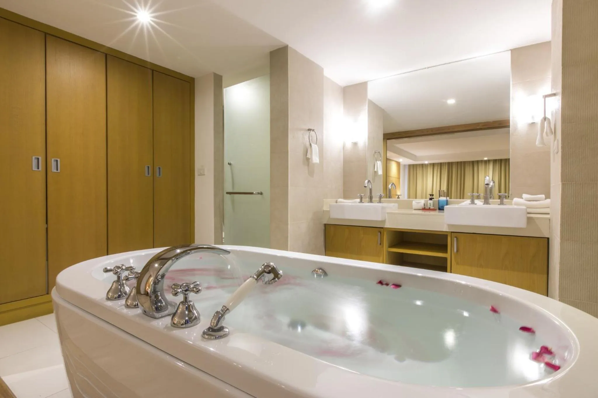 Bathroom in IndoChine Resort and Villas