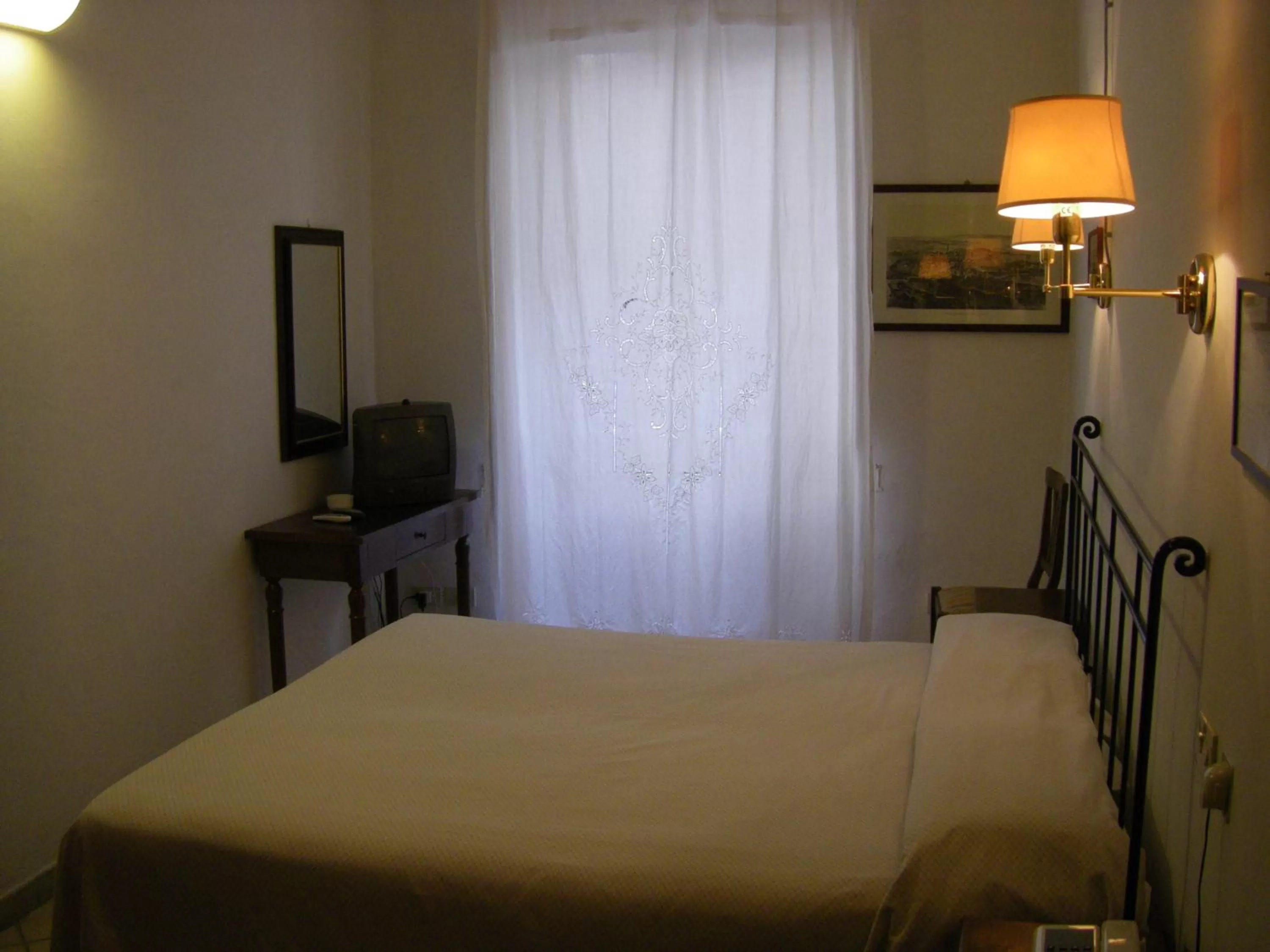 Bed in Albergo Cannon d'Oro