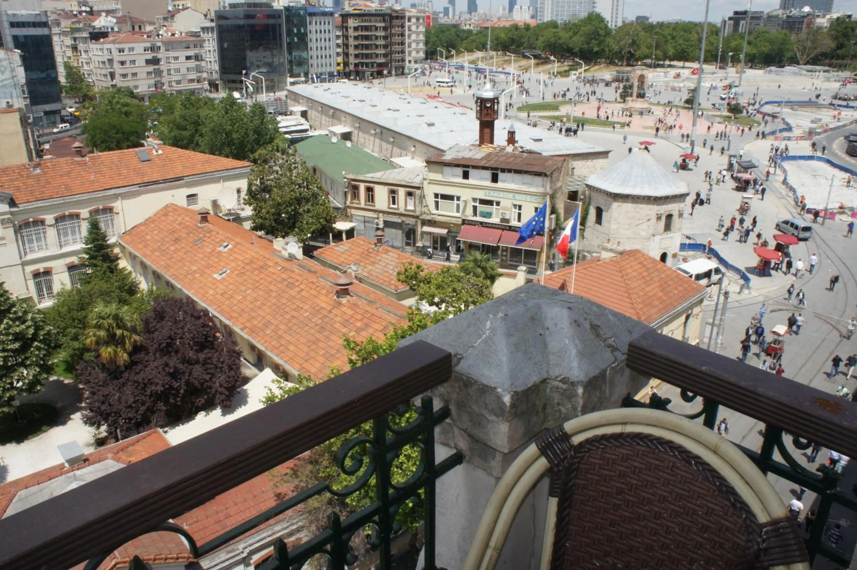 Balcony/Terrace in Triada Hotel Taksim - Special Category