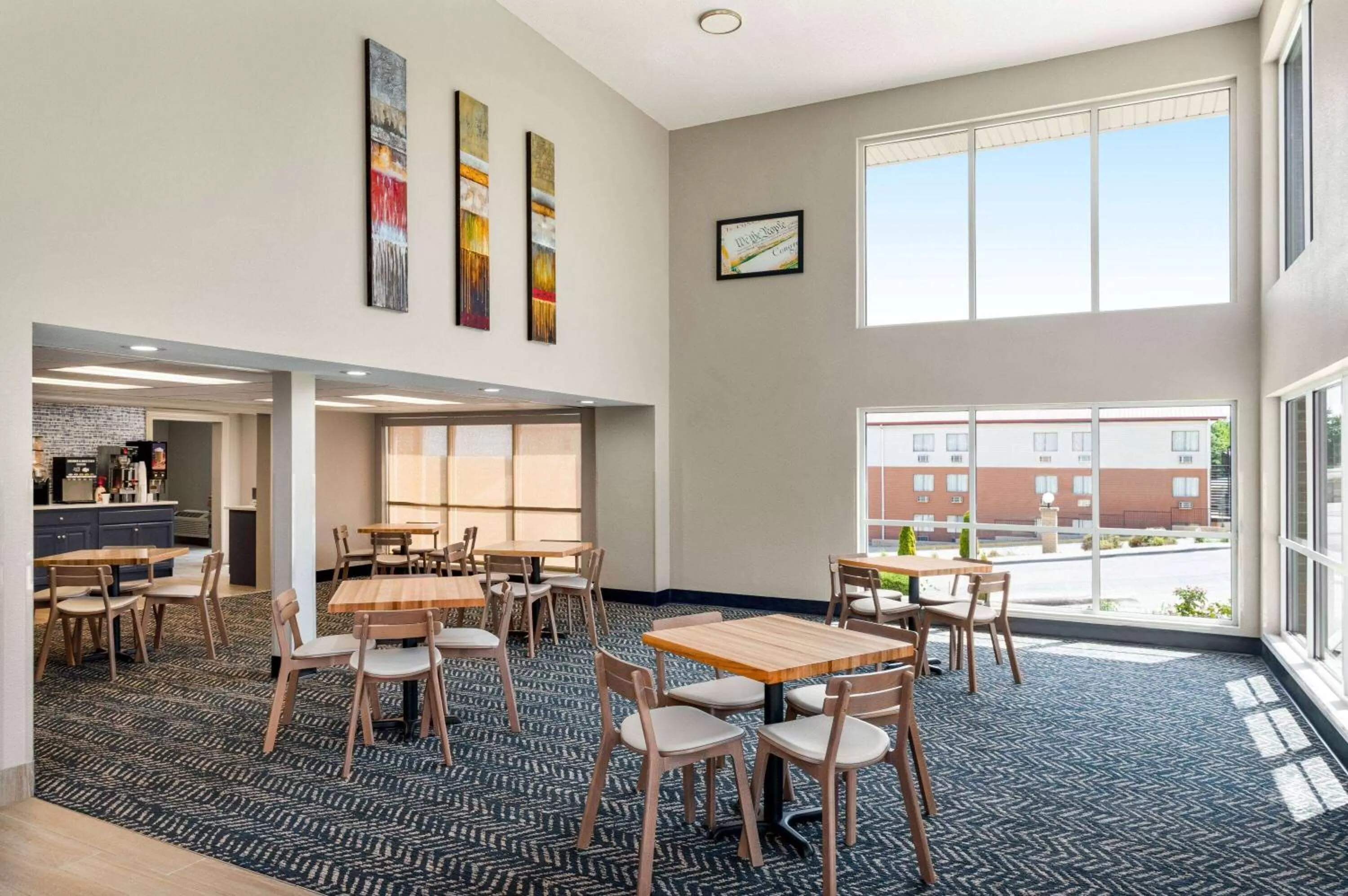 Breakfast in AmericInn by Wyndham Branson & Conference Center