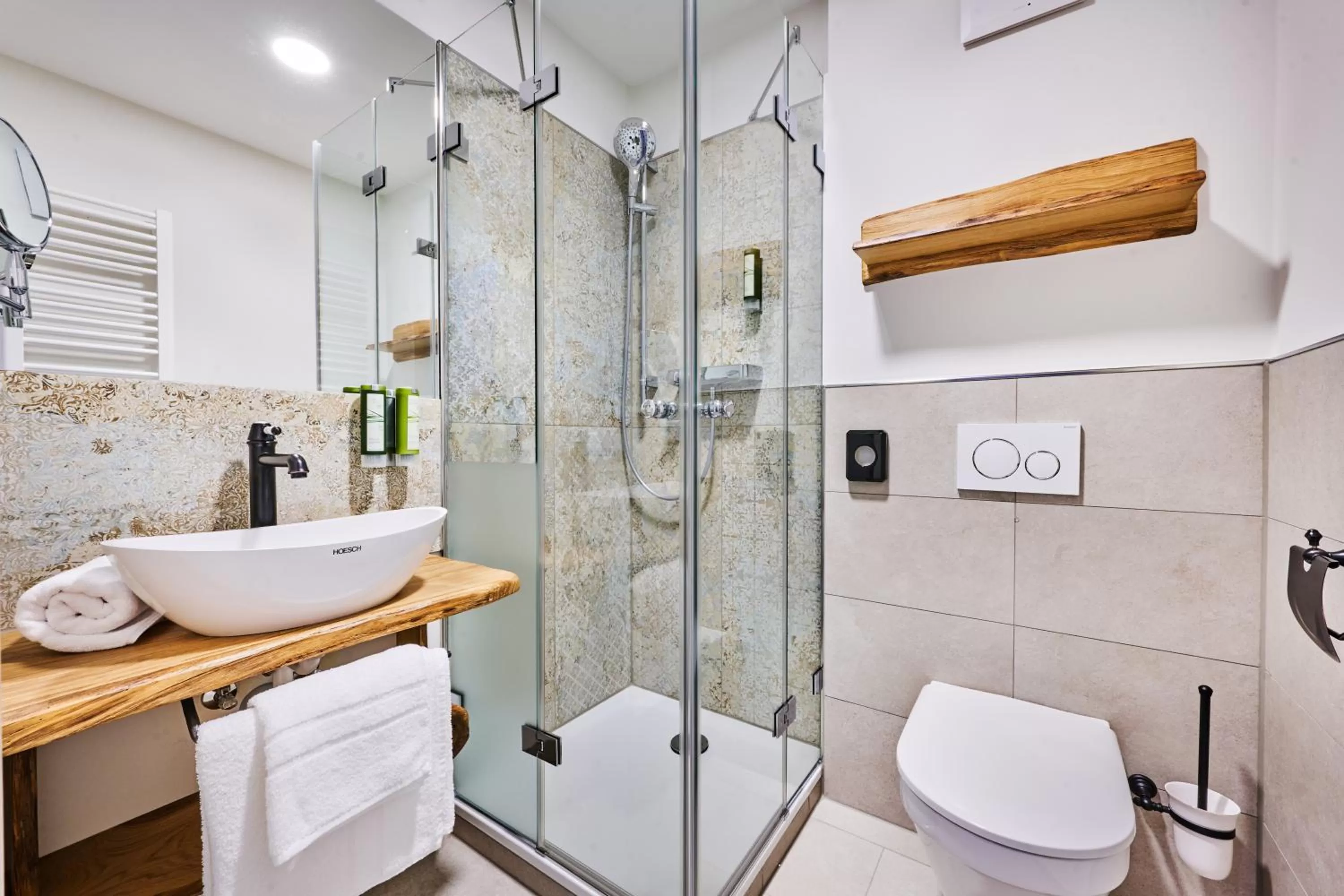 Bathroom in Hotel Zur Post Altötting