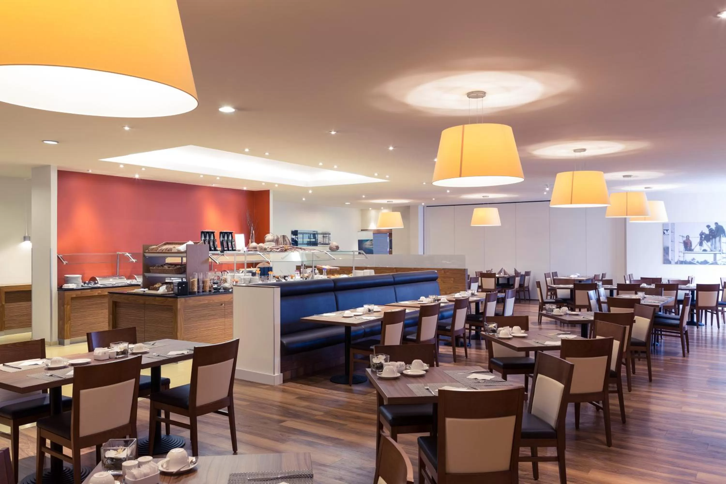 Restaurant/places to eat in Mercure Stuttgart Sindelfingen an der Messe